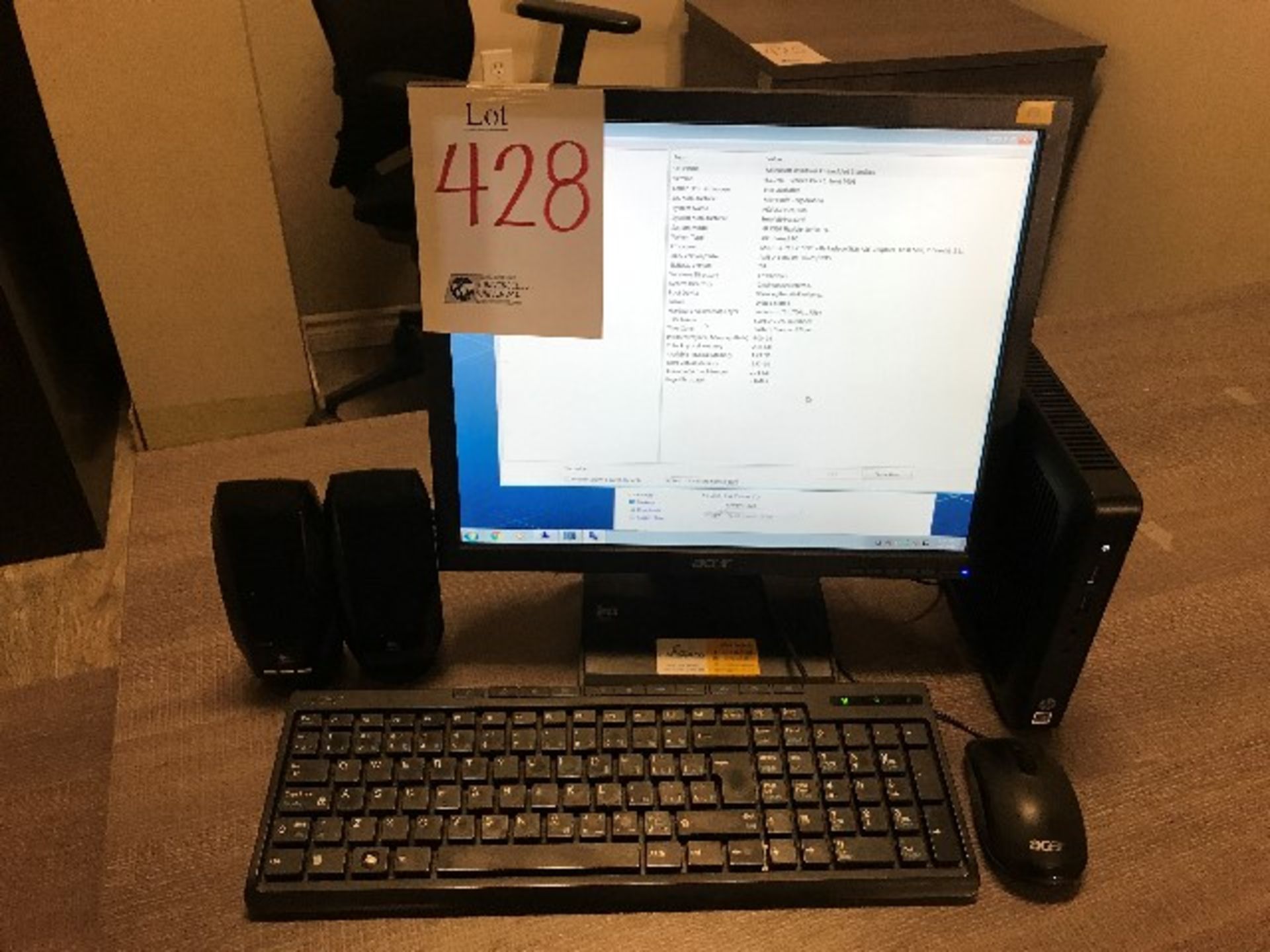 HP AMD THIN,1.2GHz,4GB RAM,126MB Drive,monitor,keyboard,mouse,speakers