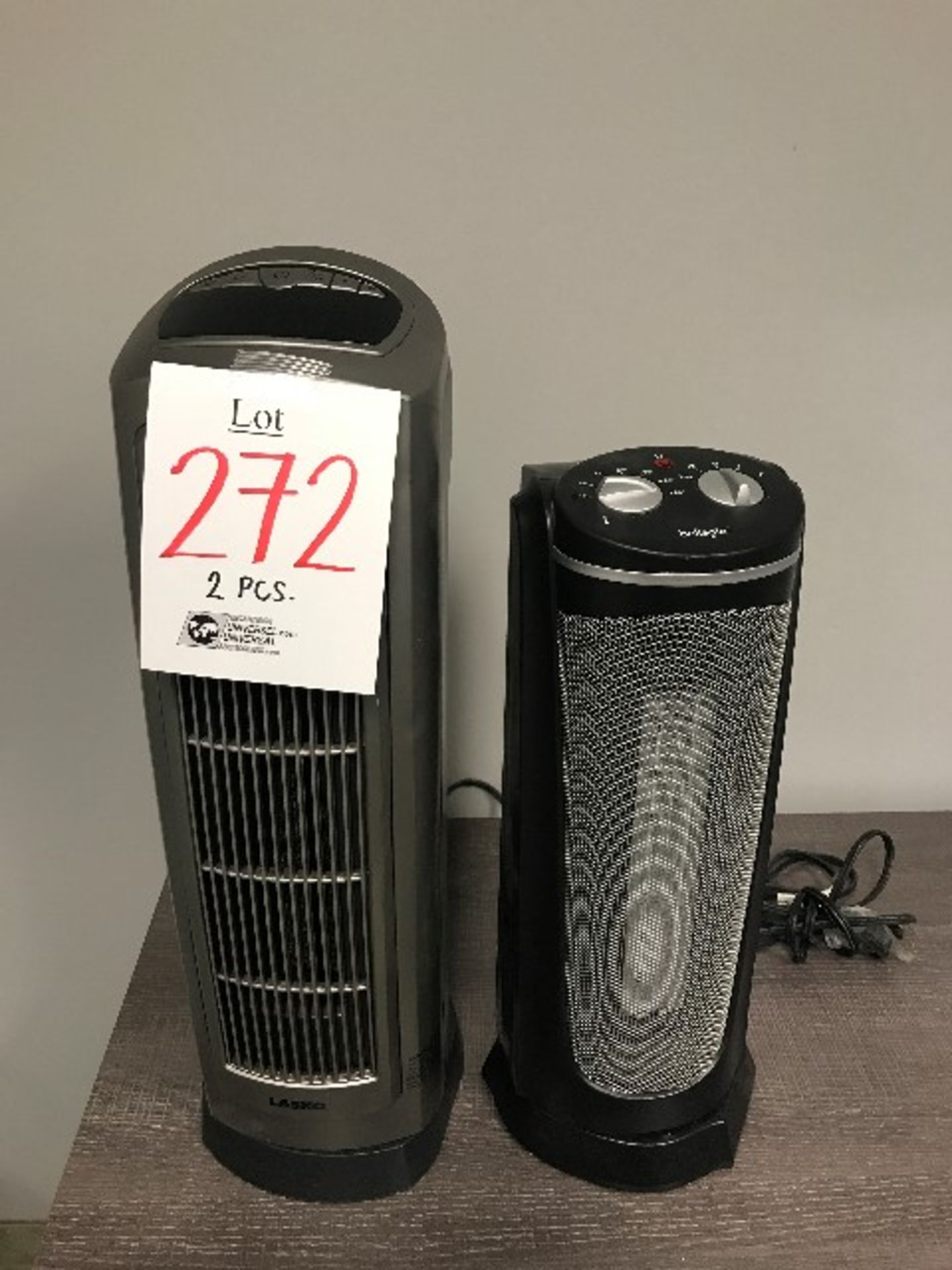 Assorted oscillating heater fans,2pcs