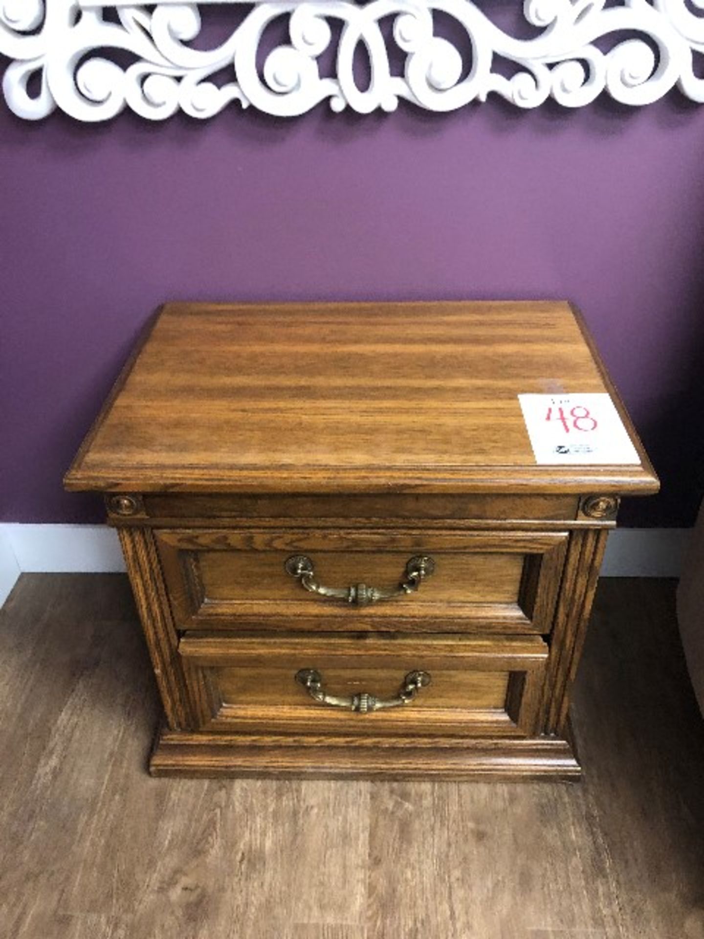 End table w/2 drawers