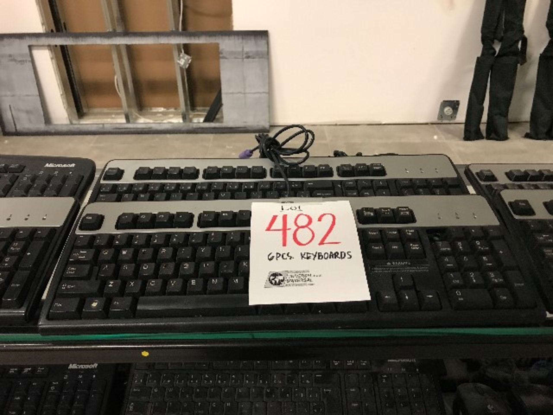 LOT: Assorted keyboards,6pcs