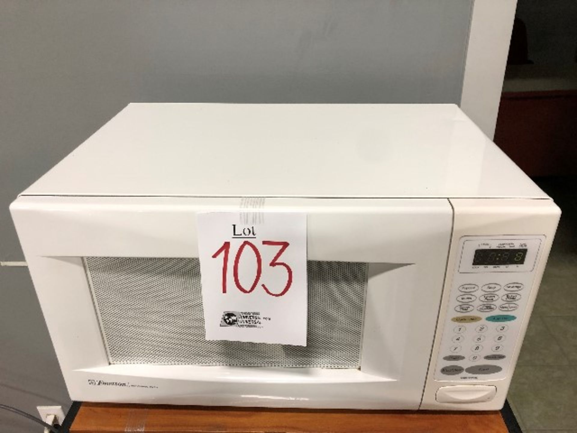 Emerson microwave oven