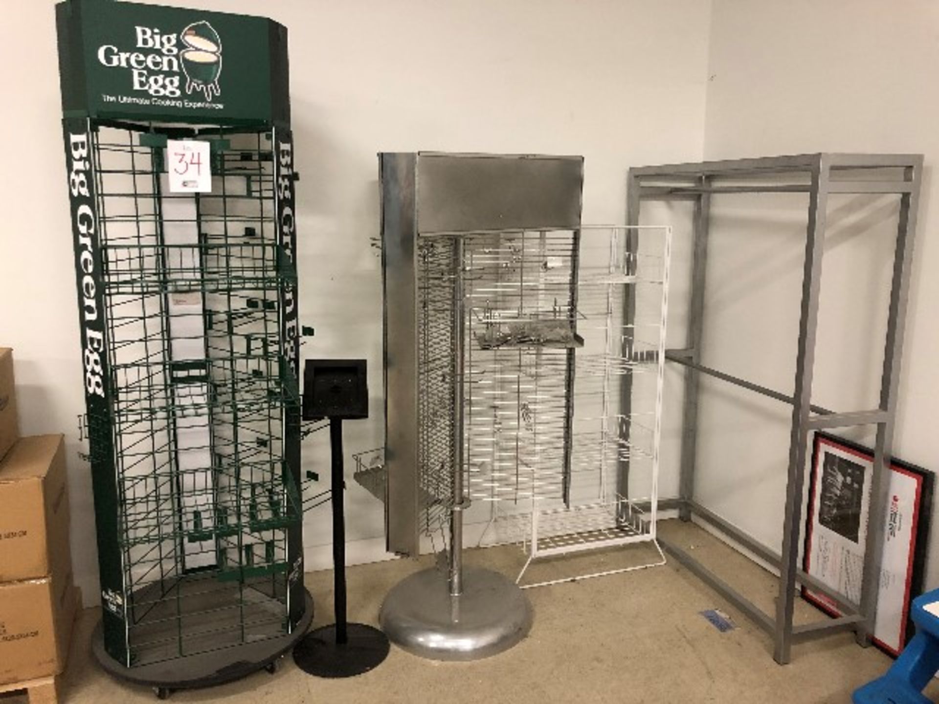 LOT: Assorted display racks, 4pcs