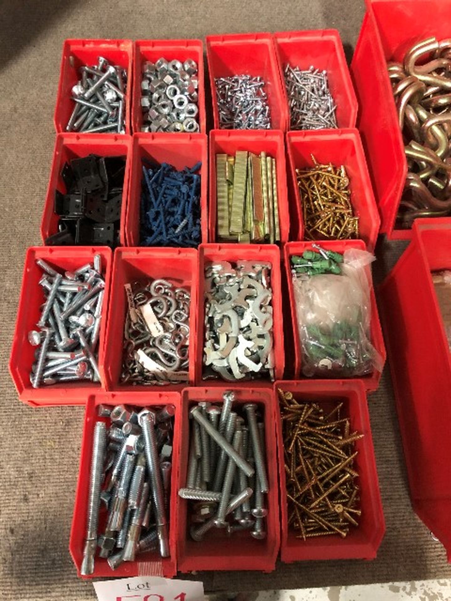 LOT: Assorted hardware, etc...,37bins - Image 2 of 4