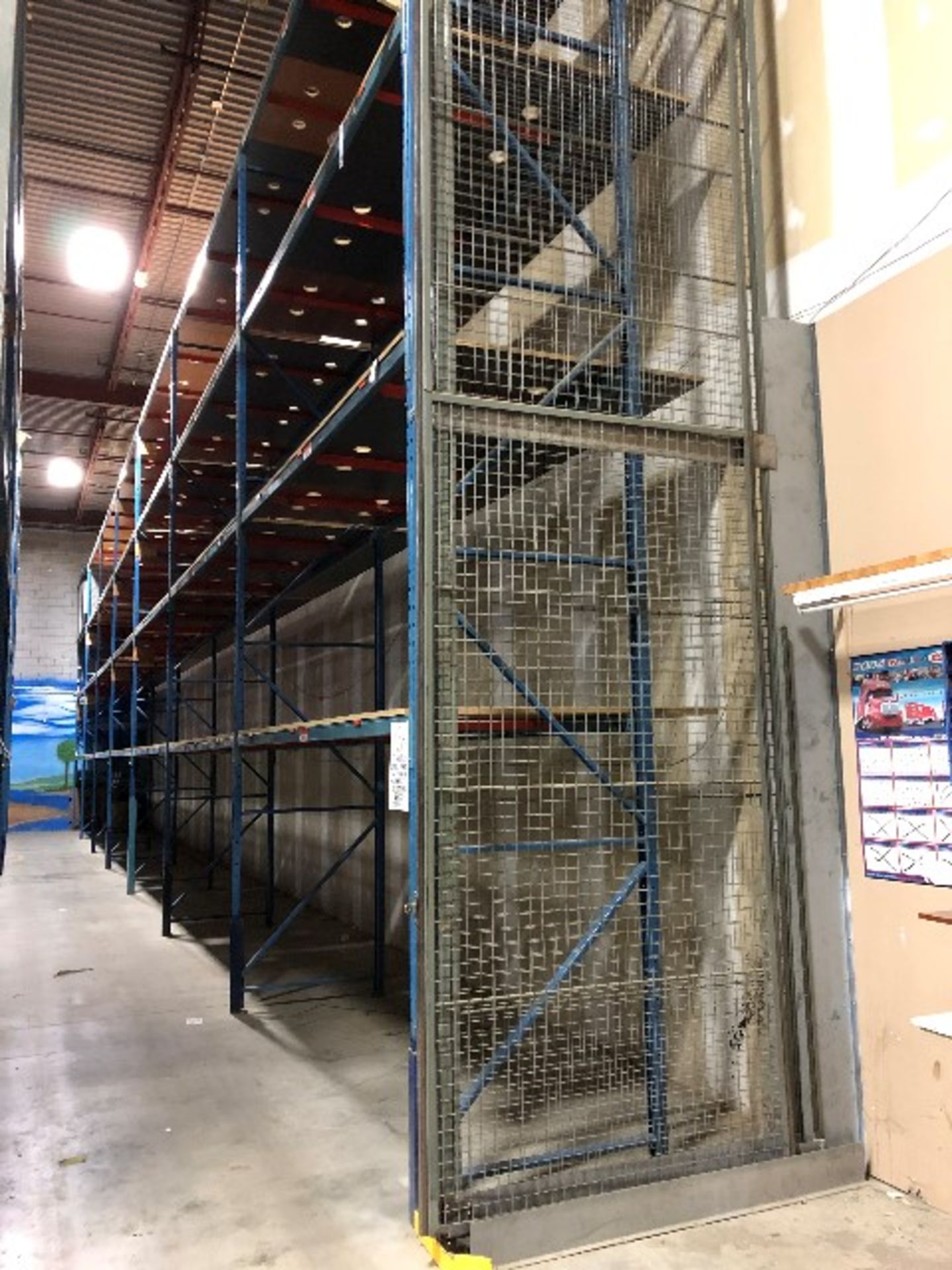 Pallet racking: H.20'xW.44”,56pcs 12'long bars w/28 MDF sheets & 84pcs safety bars,7 sections