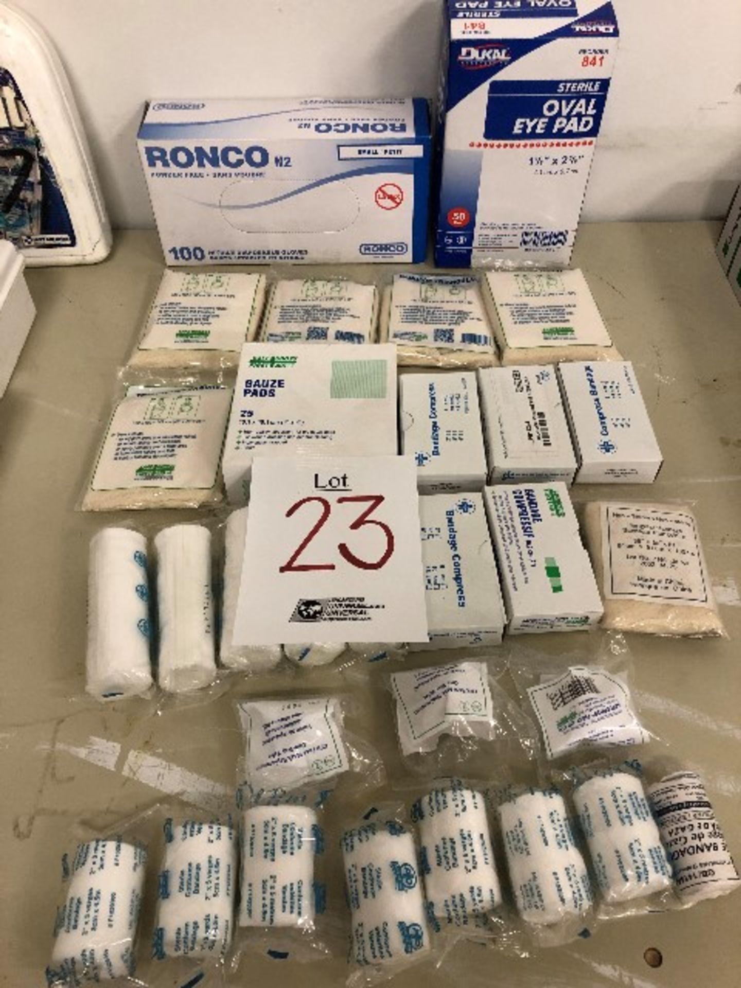 LOT: Assorted first aid supplies