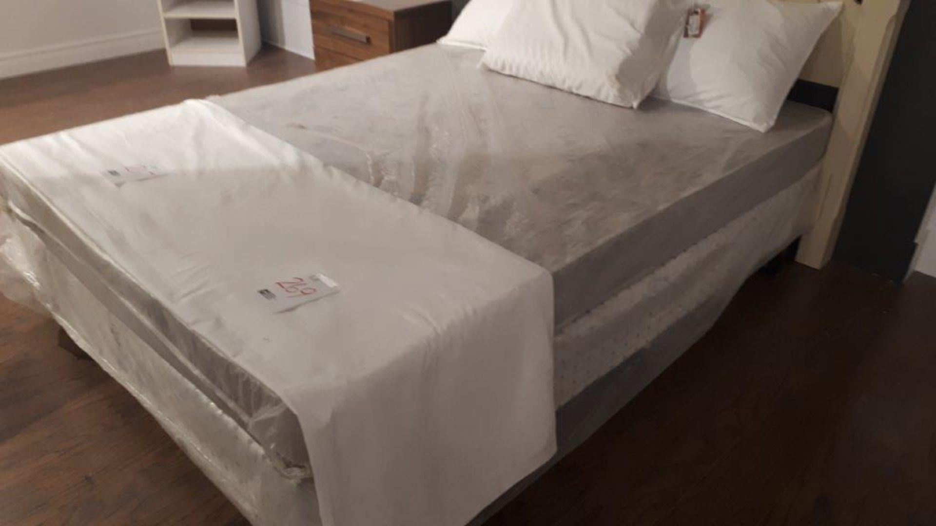 Queen size mattress w/low profile box & frame