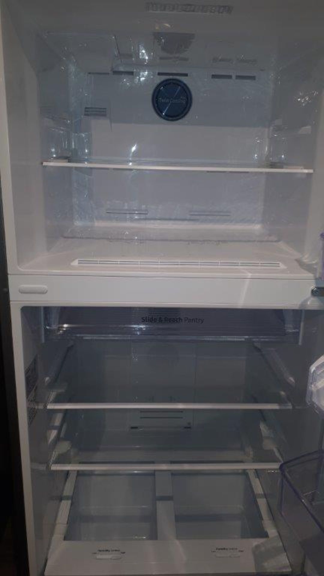 Samsung RT18M6213SR 17.6cu.ft refrigerator - Image 4 of 8