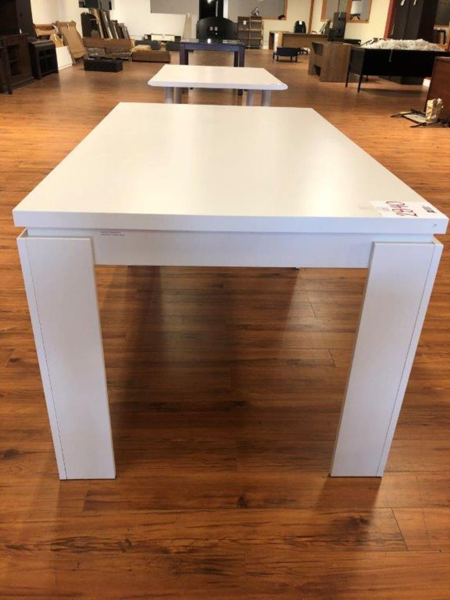 Dining room table 3'x5' white - Image 2 of 3