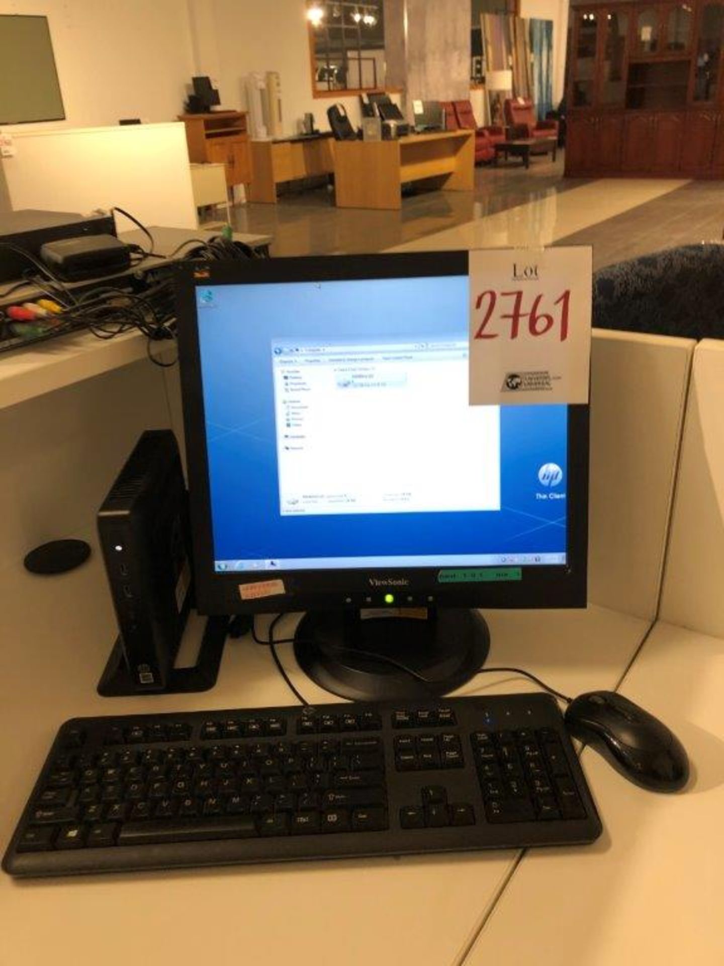 Dell t520 1.20 ghz 4gig with monitor, keyboard, mouse (lot)