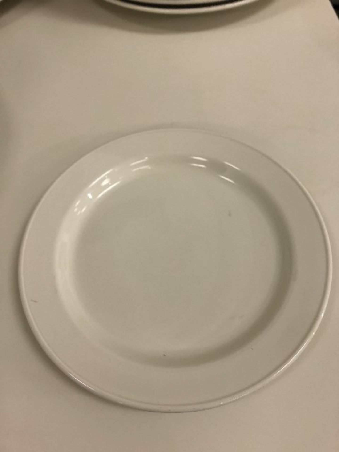 Appetizer plates, 9”, 32 pcs (Lot) - Image 2 of 2