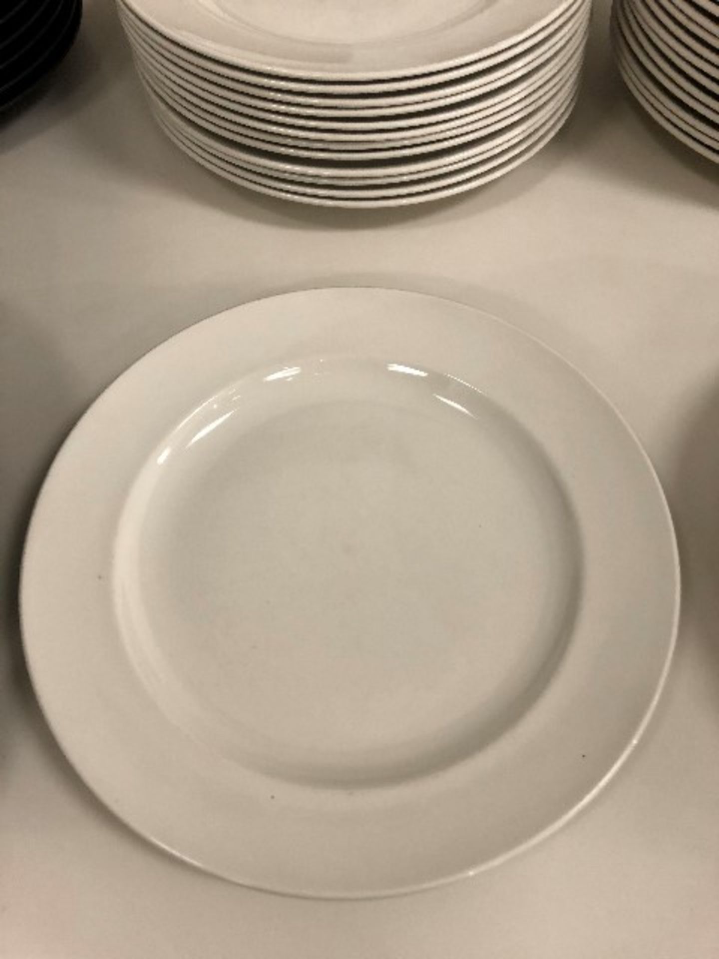 Round plates, white, 12”, 32 pcs (Lot) - Image 2 of 2