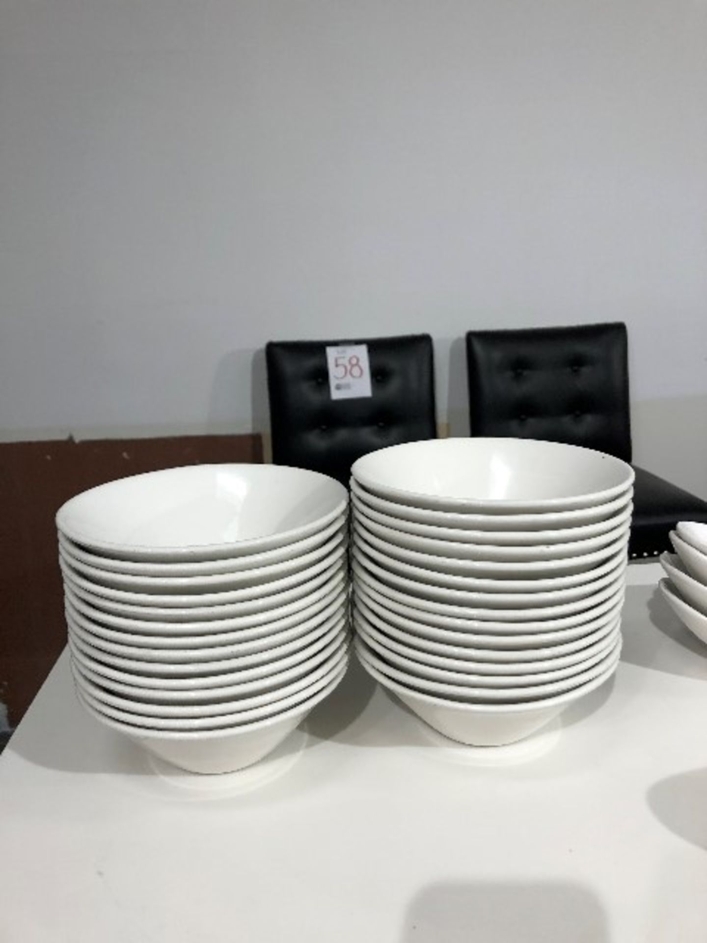 Round bowls, 6.5”, 28 pcs (Lot)