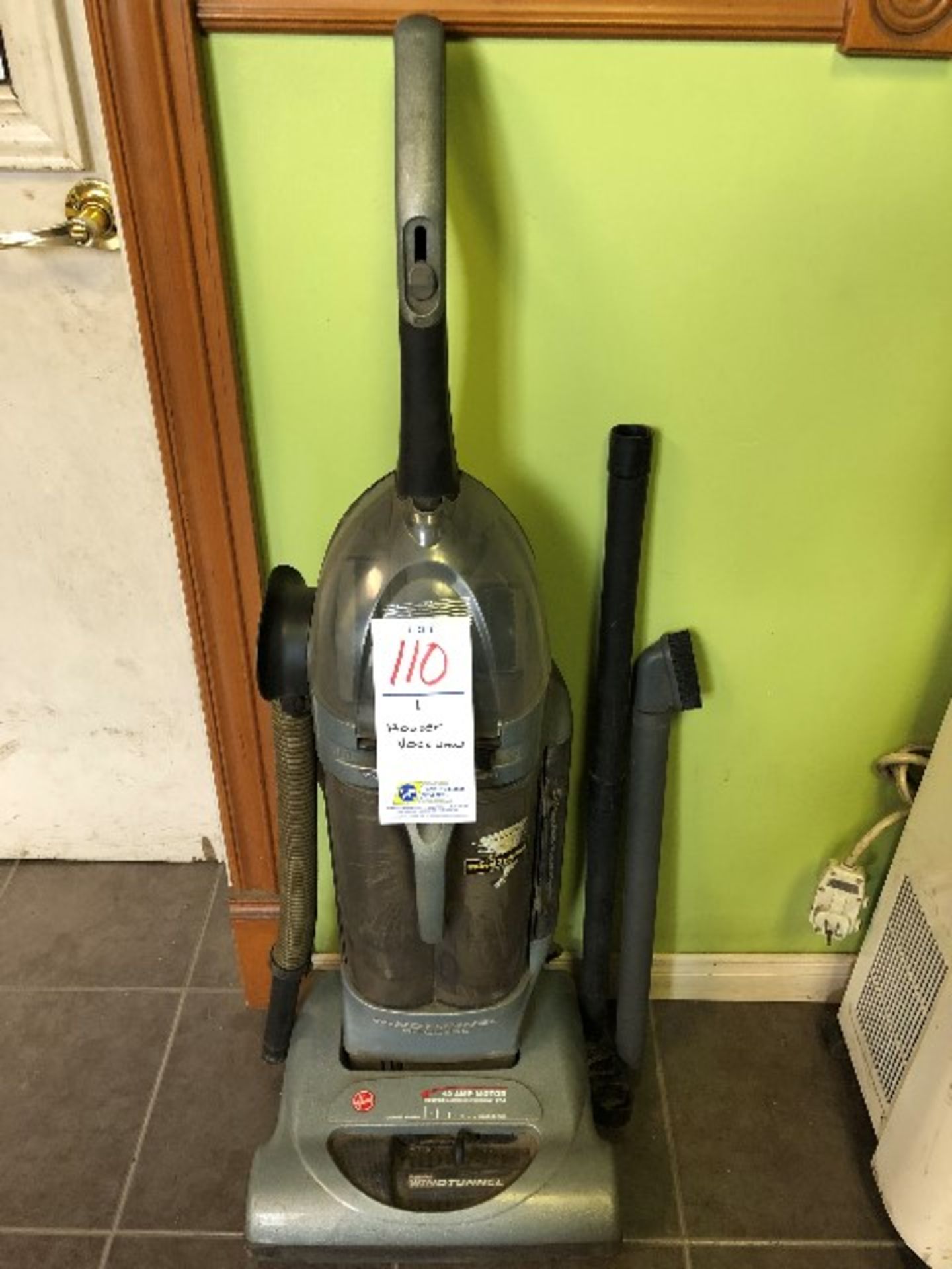 Hoover vacuum, 12 amp motor