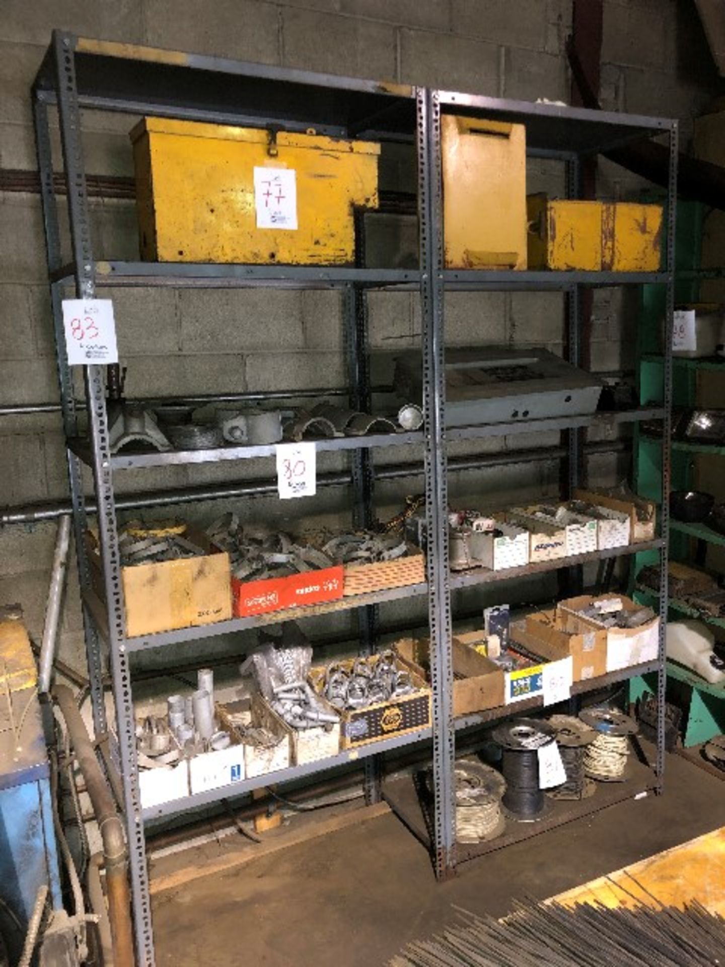 Assorted shelving units, 4 sections (Lot)