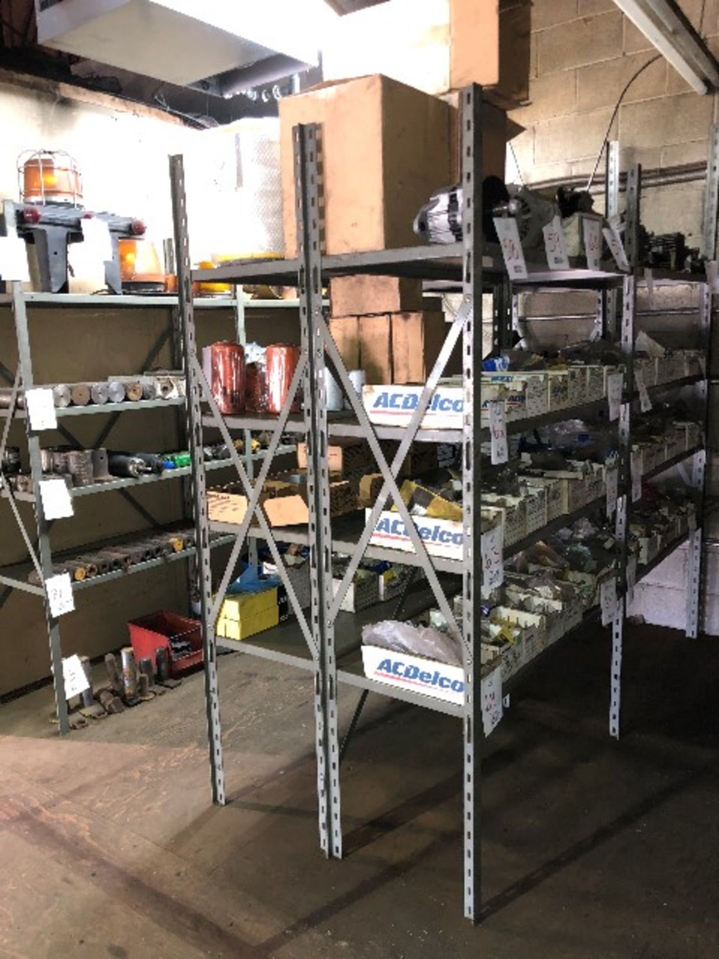 Assorted metal shelving, 6 sections (Lot) - Image 3 of 3