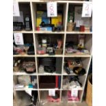 Assorted office supplies, etc..., 5 cubicles (Lot)