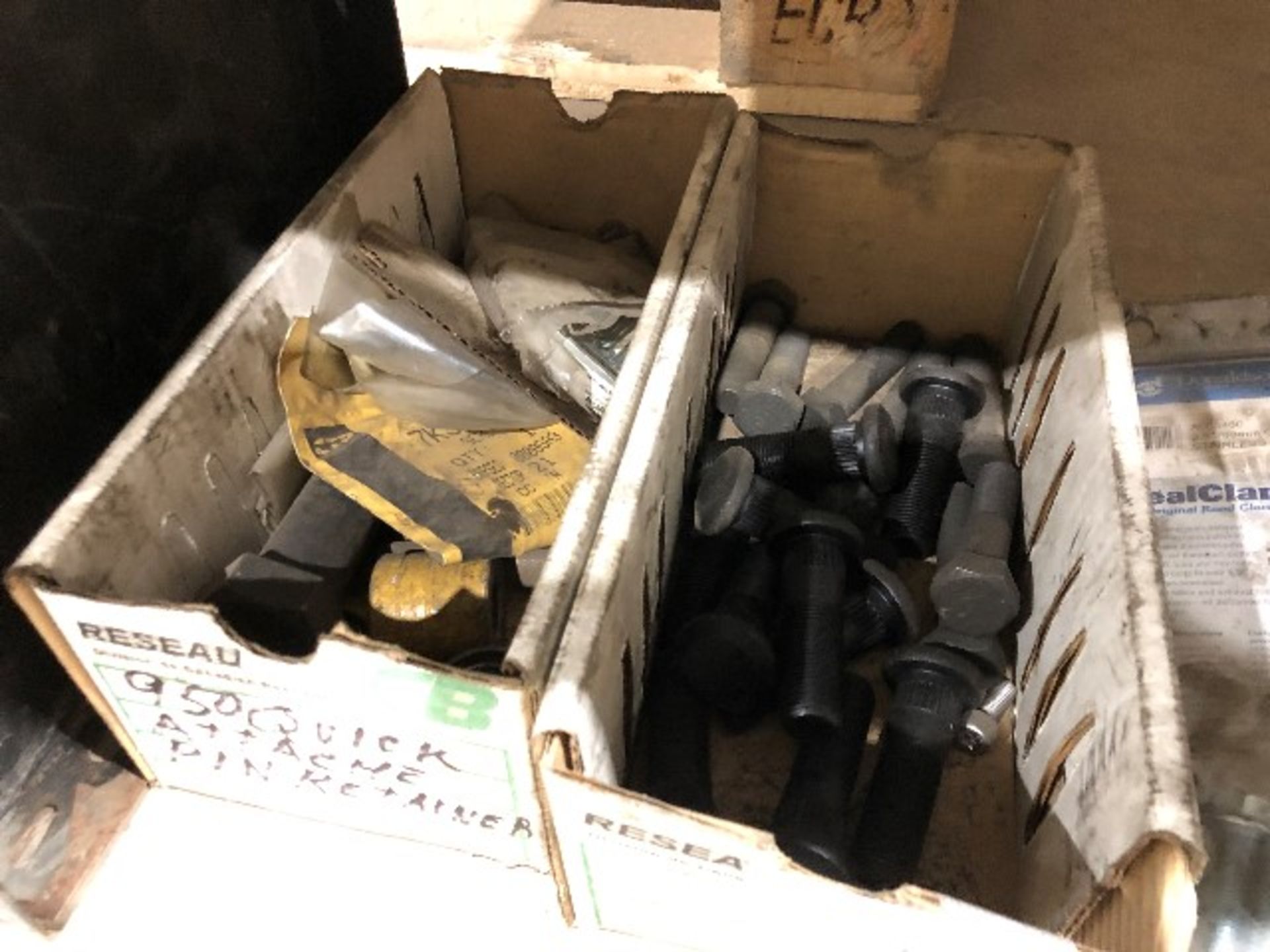 Assorted truck parts, etc..., approx. 20 boxes (Lot) - Image 3 of 3