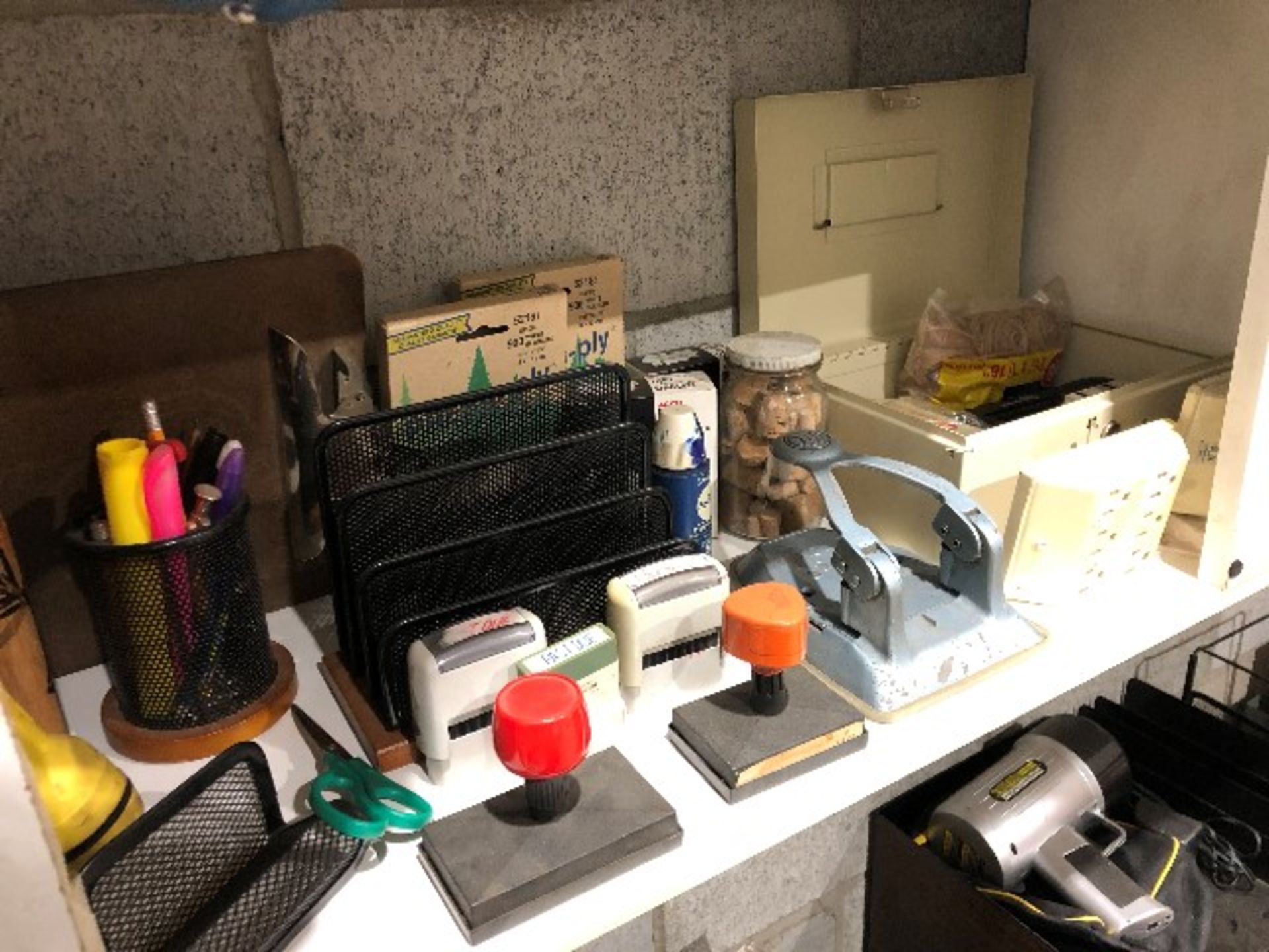 Assorted office supplies, etc.. (Lot) - Image 4 of 4