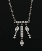 Collier925er Silber. 4-gliedriger Anhänger mit Zirkonia. Karabinerhakenschließe. 7,4 g.o. L.