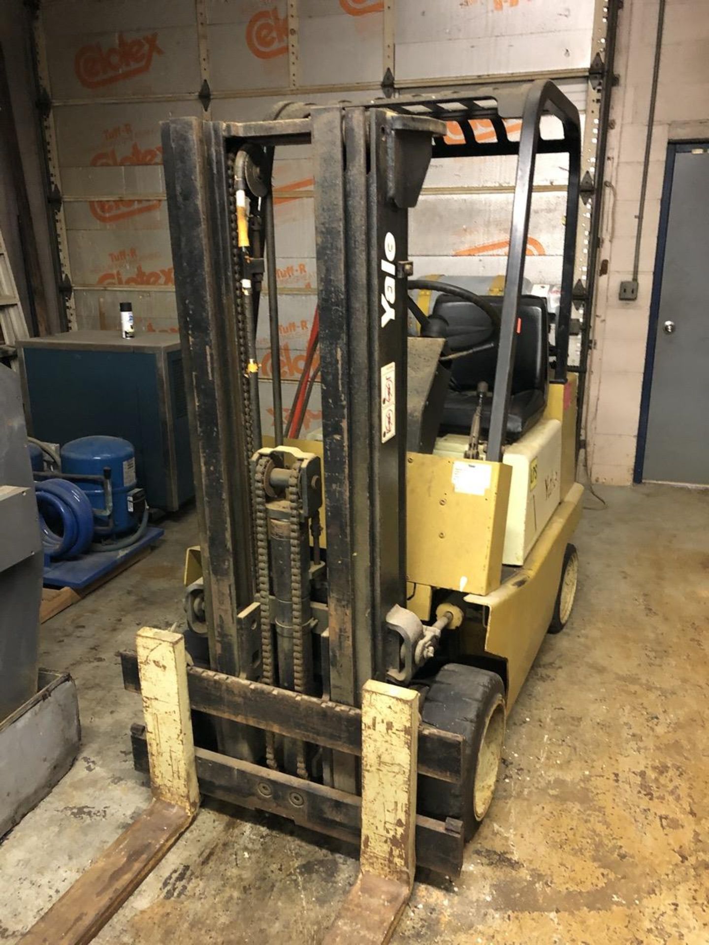Yale 4000 Forklift