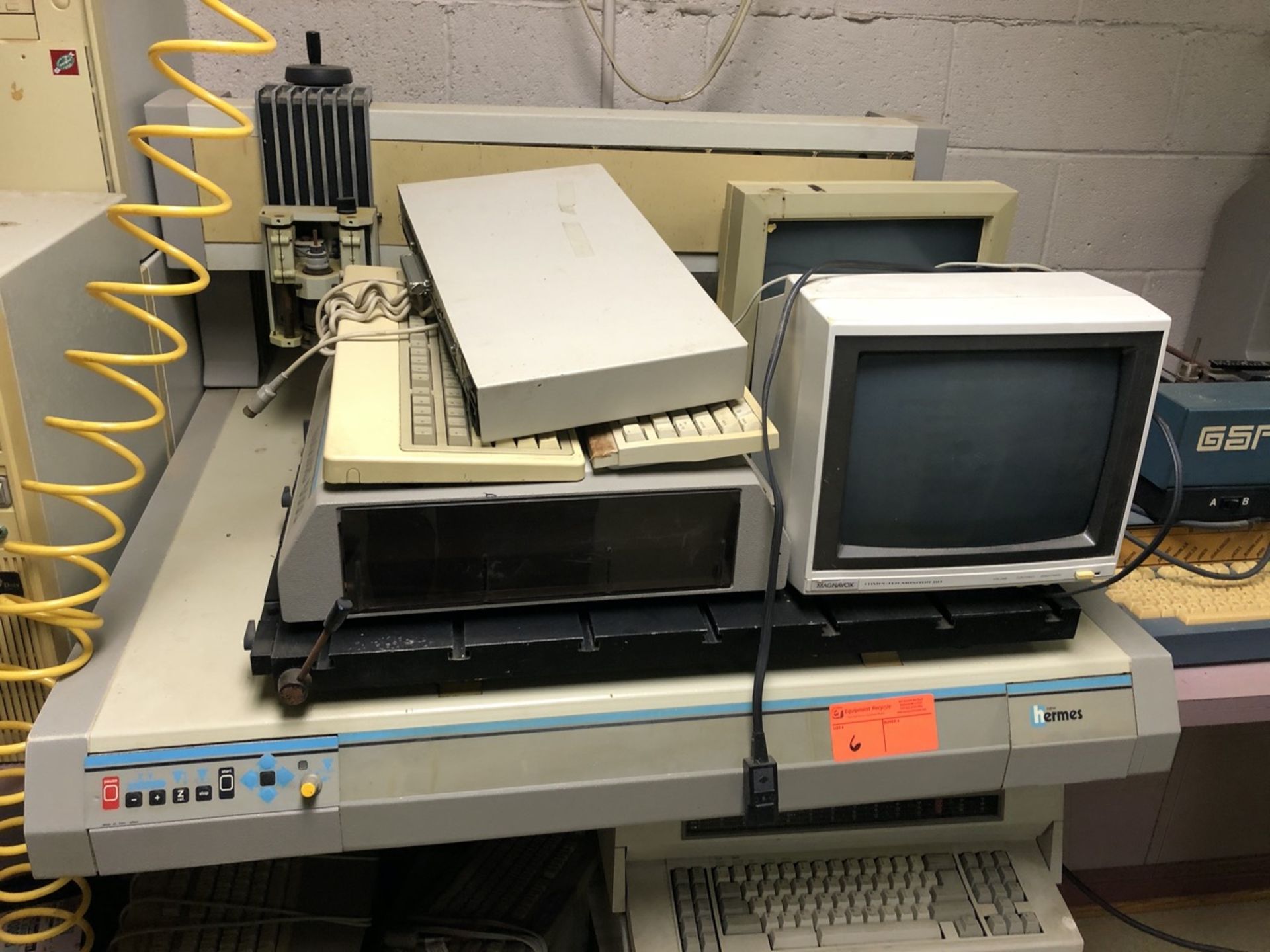 Hermes Engraver w/ Vanguard 5000 (older unit) - Image 2 of 2