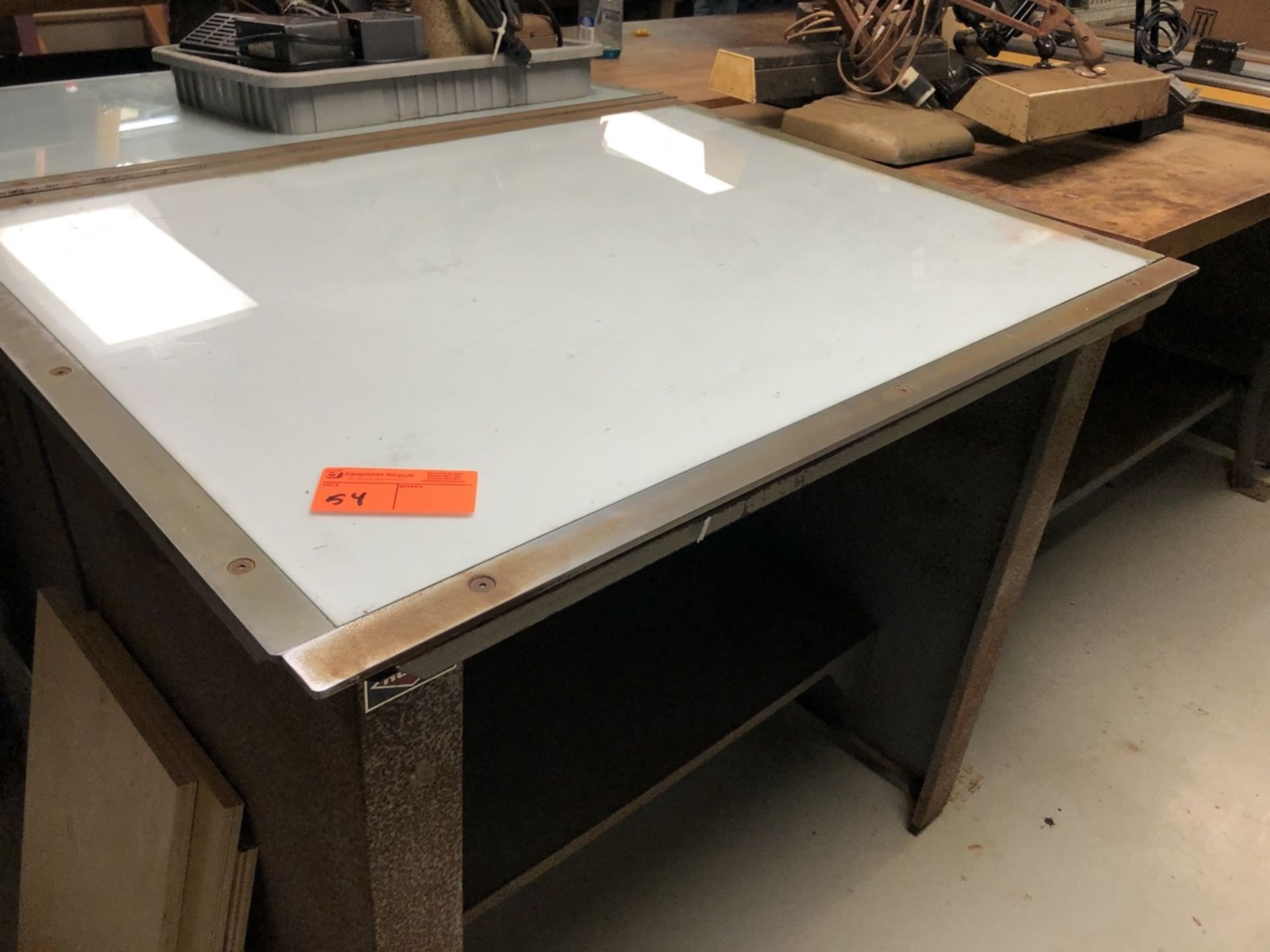 Nuare Light Drafting Tracing Table 30" X 42" w/ contents