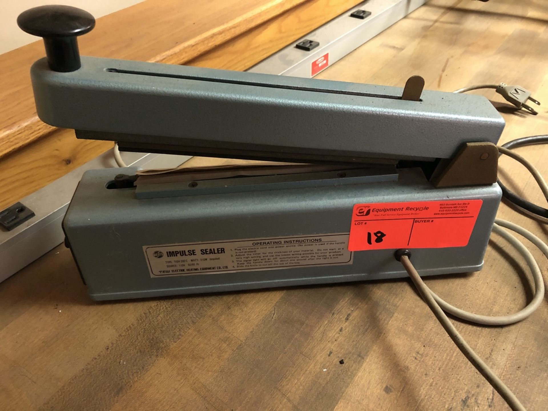 Impulse Heat Hand Sealer Tish 200C