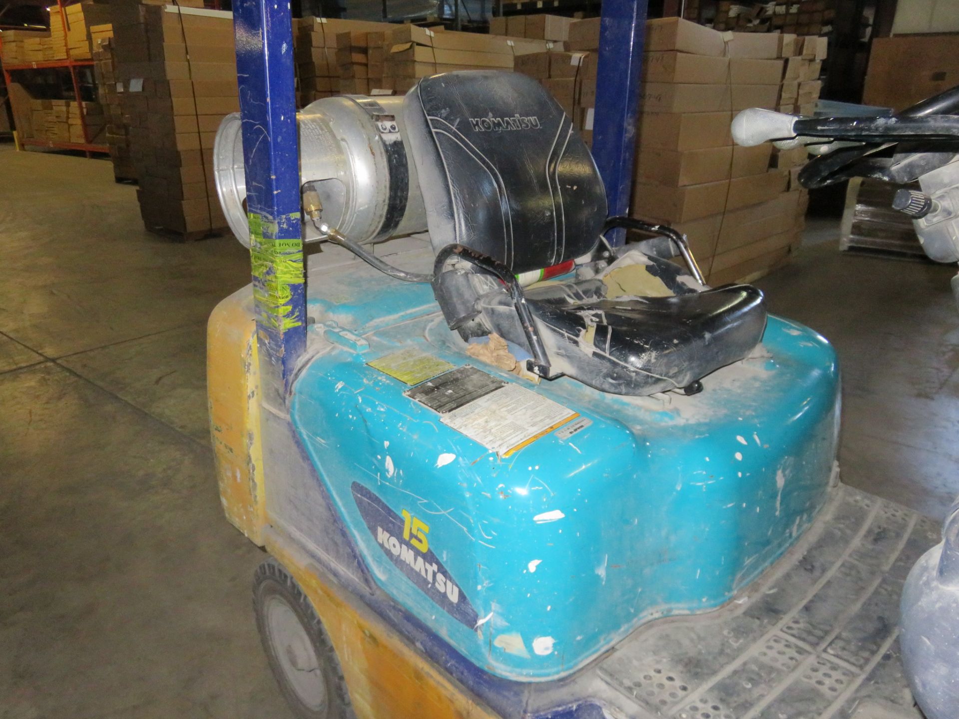 Komat'su Propane Forklift 2600lbs FG15HT-16 Late removal of October 29th - Image 2 of 7