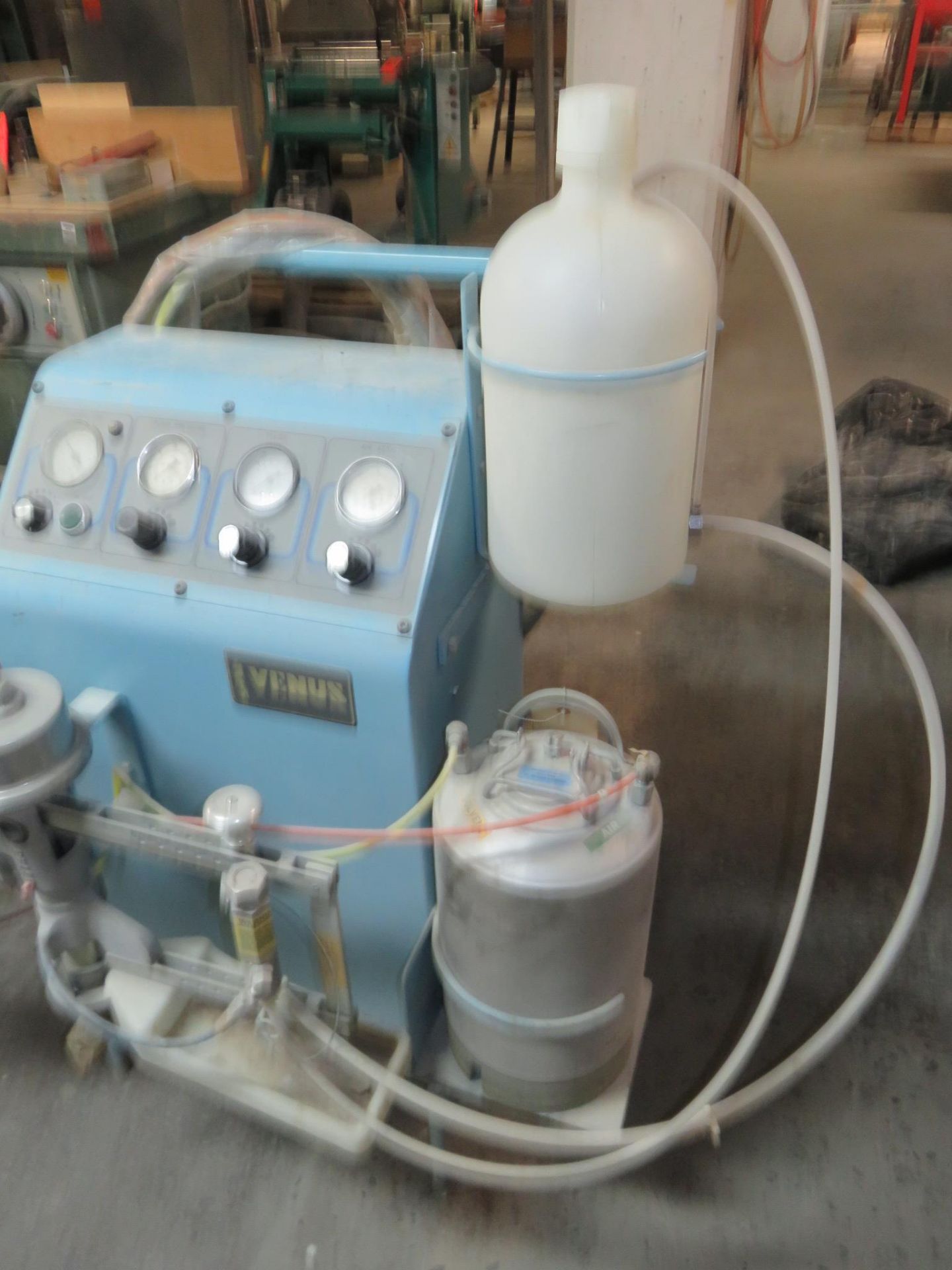 Venus Solvent Sprayer System - Image 3 of 6