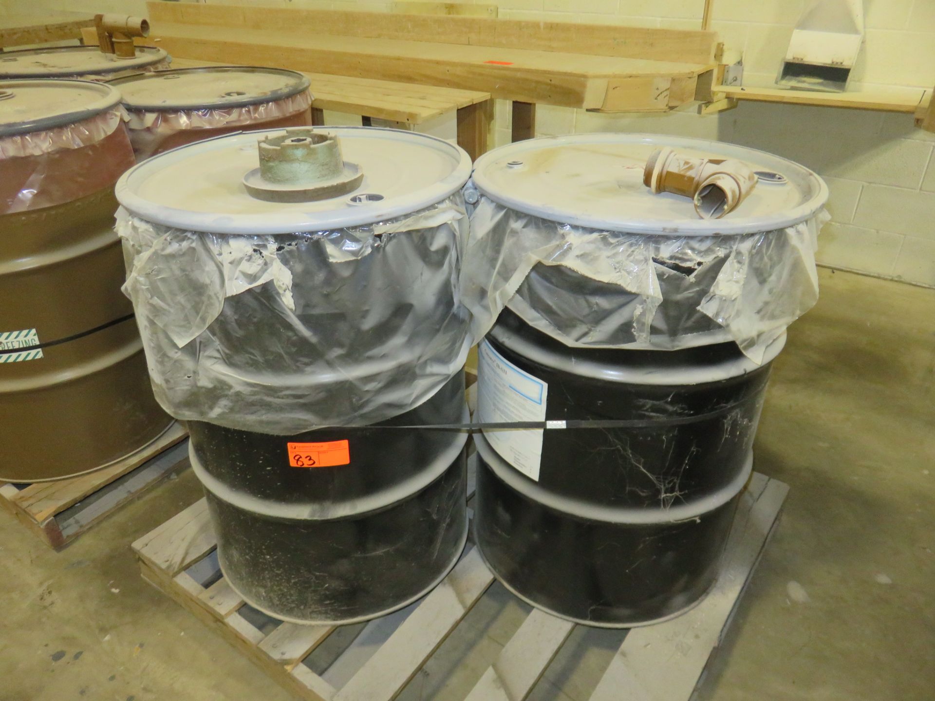 Cascorez Borden IB-S33 Vinyl Acetate Ethylene Lot of 2 - 55 Gallon Drums New