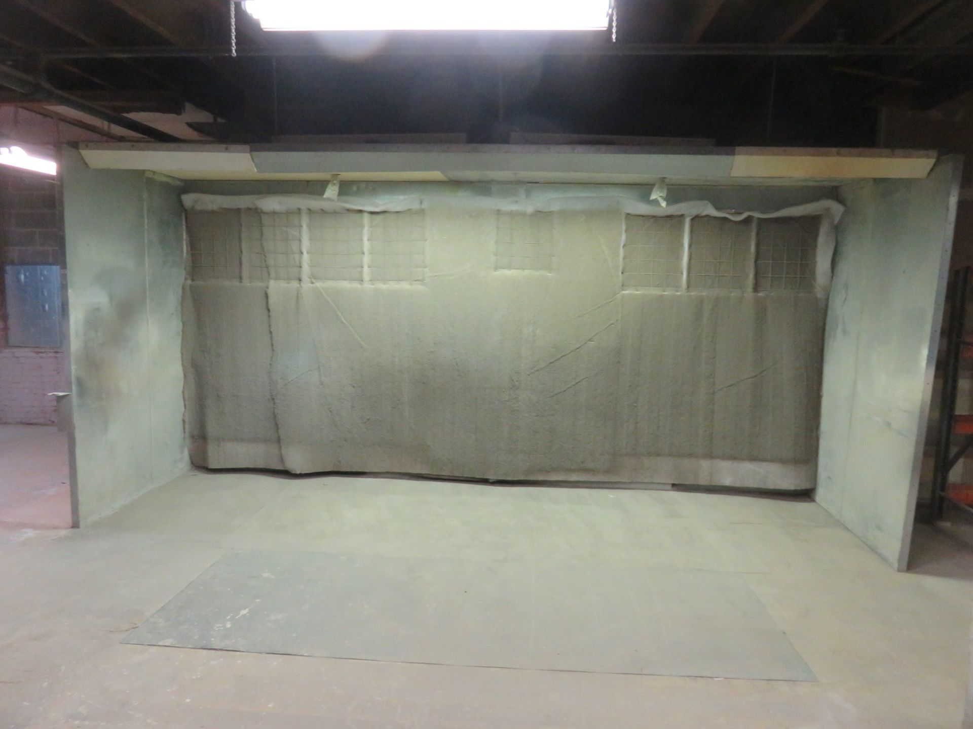 Paint Booth approx. 17 'x 8' x 8'