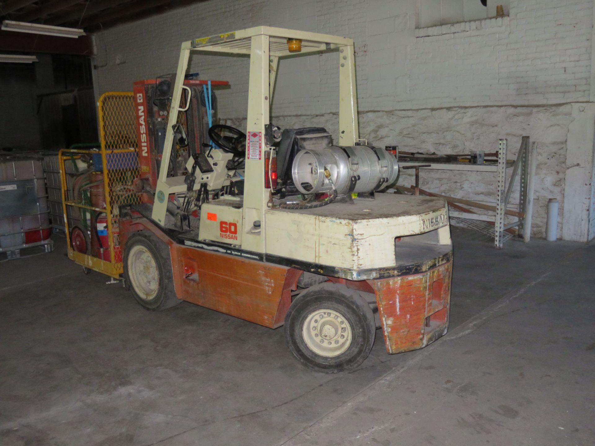 Nissan 60 Propane Forklift 6598 Hours Late Removal October 29th - Image 2 of 8