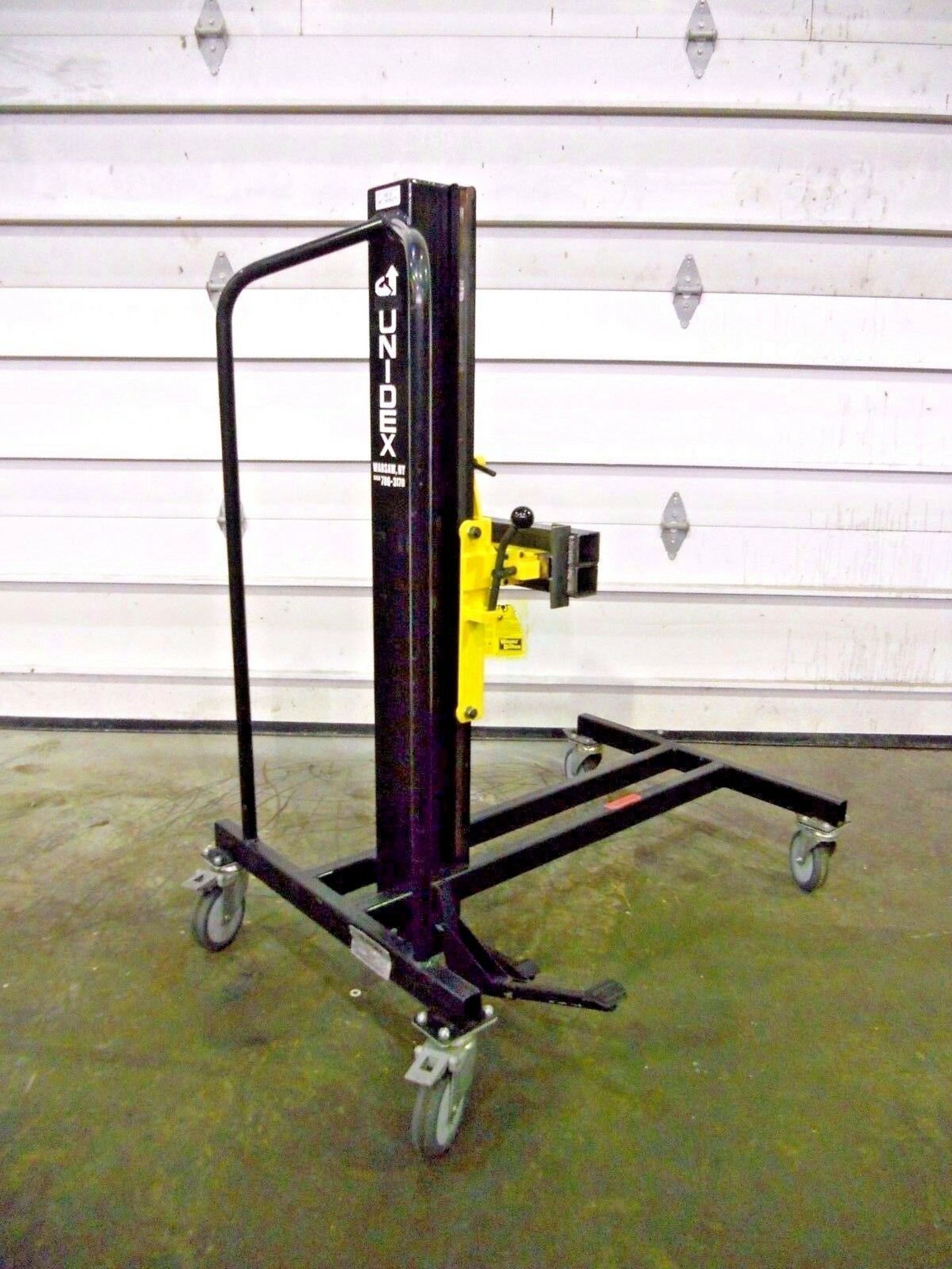 UNIDEX 150 LB CAPACITY INDEXING LIFT TABLE