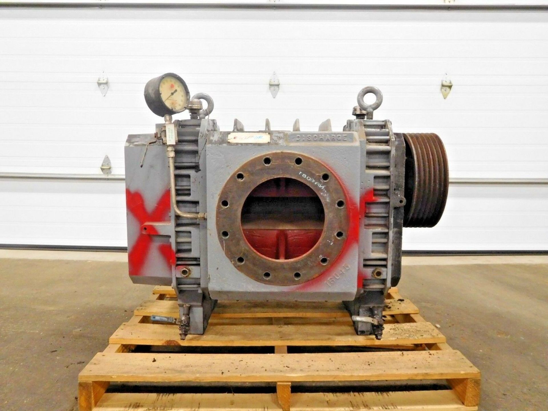 WHISPAIR 8 x 21 RCS-JV ROTARY LOBE BLOWER. 12" INLET. 10" DISCHARGE.