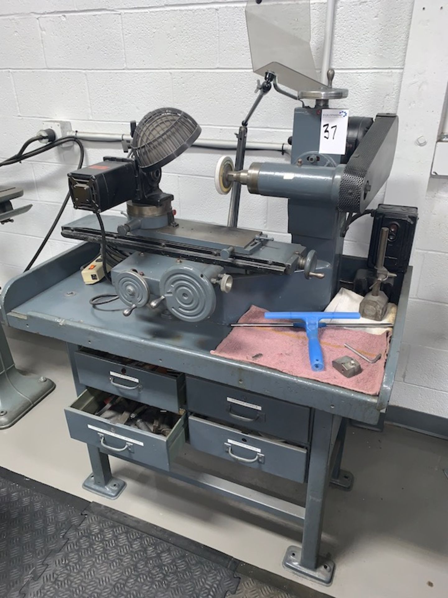 Grenby Mfg. Co. TRS1 Surface Grinder Mounted on 4-Drawer Pedastool Includes Grinding Wheels, - Image 6 of 10