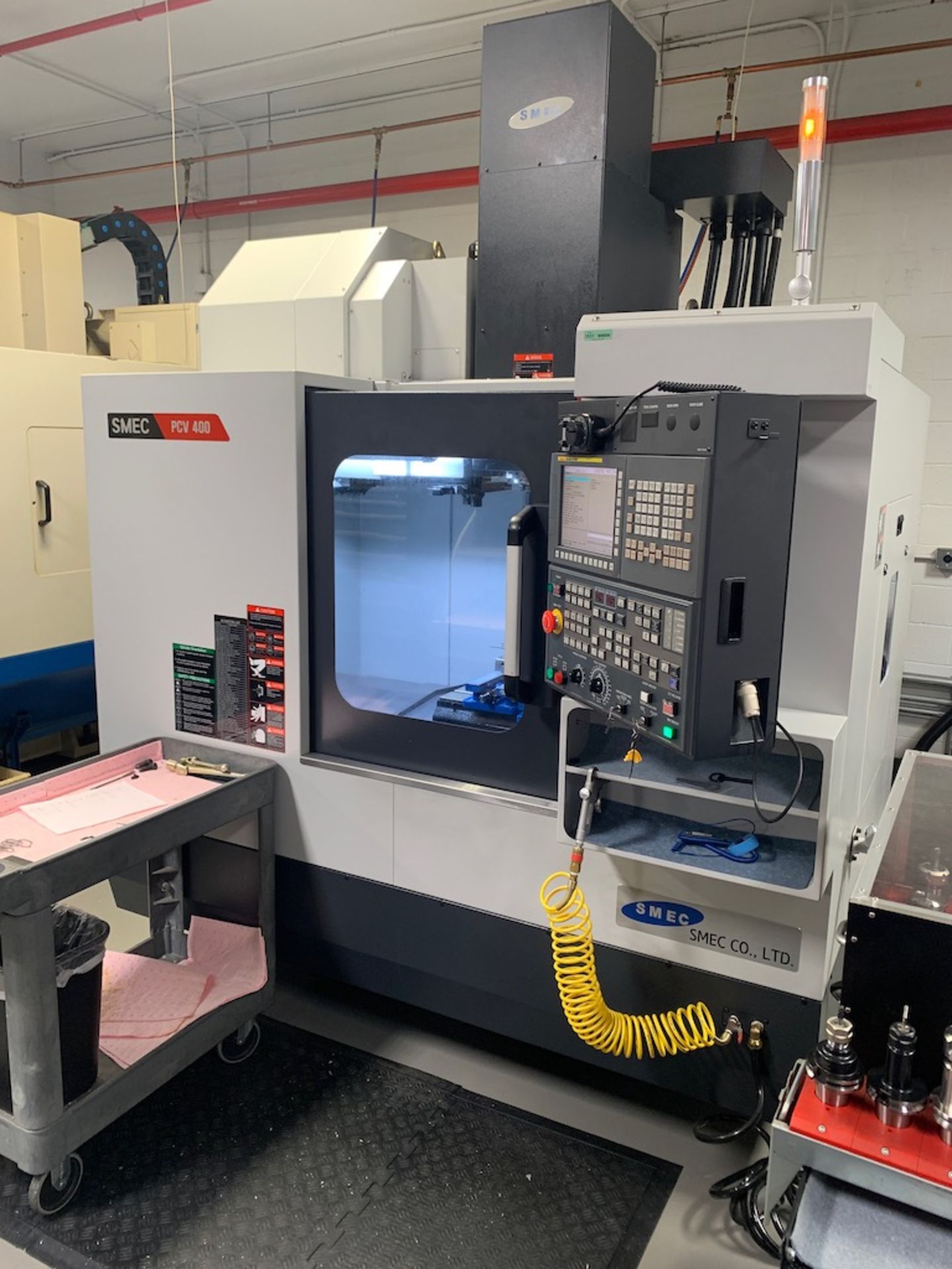 (2018) SAMSUNG SMEC PVC 400 CNC MACHINING CENTER, SN/ 18G9K1162 MFG. 07-2018 - CONCORD - Image 3 of 24