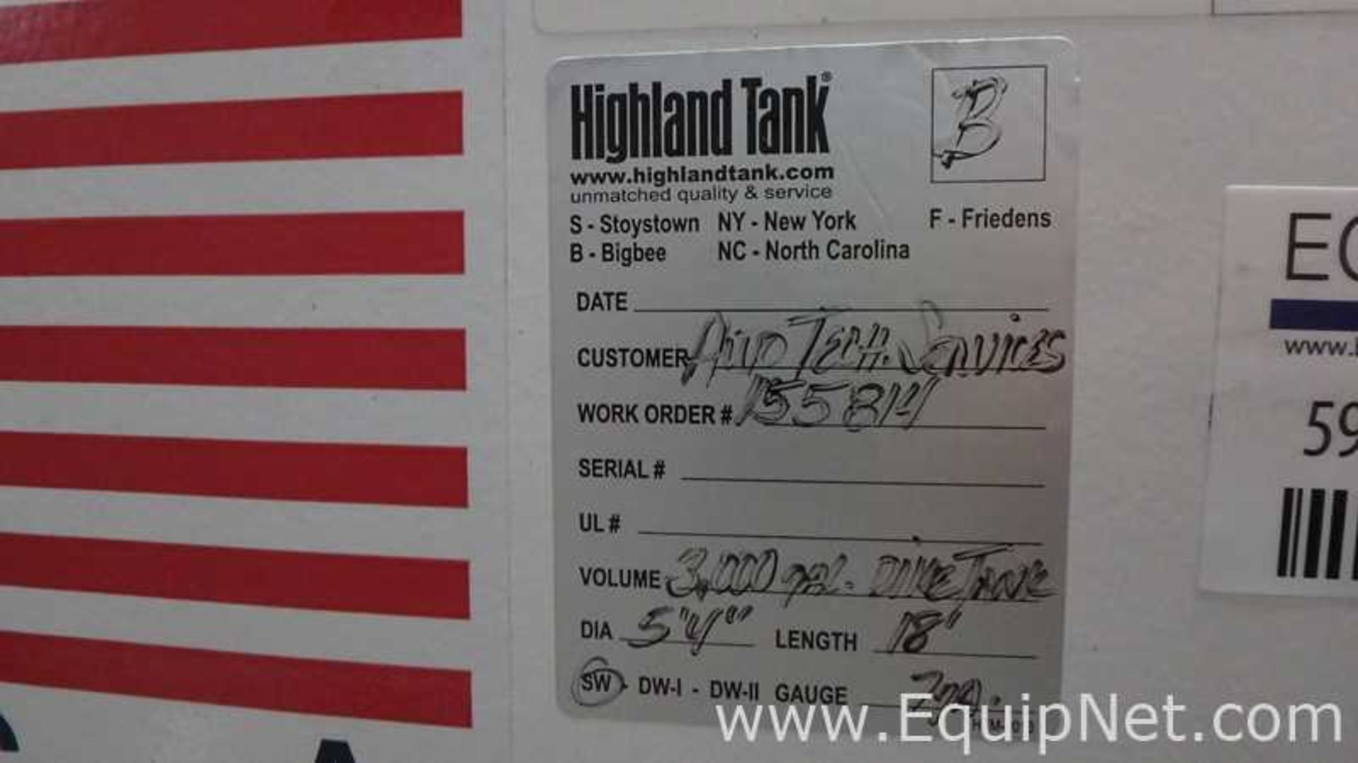 Unused Highland 3000 Gallon Carbon Steel Painted Horizontal Tank - Image 8 of 8