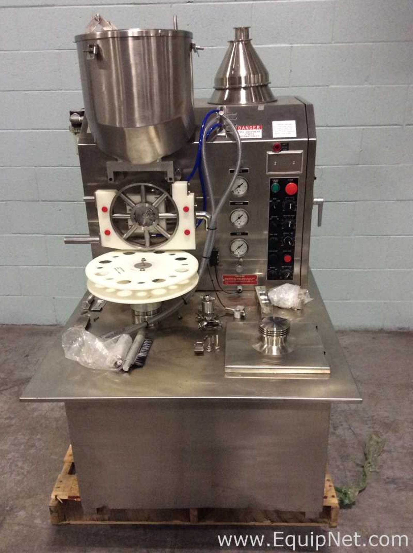 Perry Industries E-1300 Table Top Powder Filler