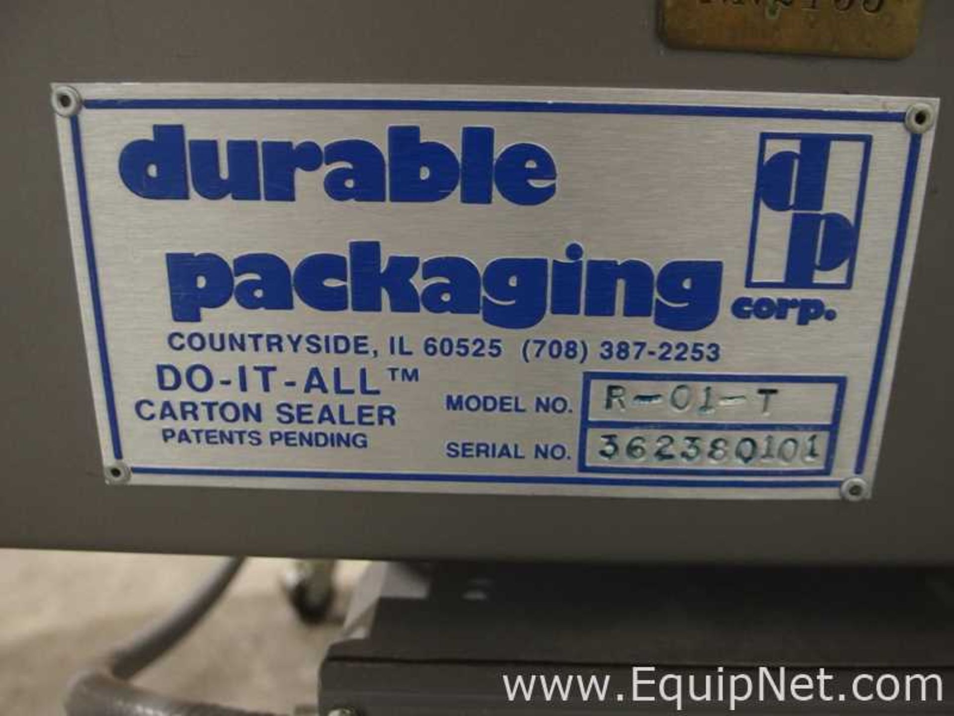 Durable Packaging RM3-FC-S Workhorse Case Sealer with R-01-T Standard Case Sealer - Image 14 of 17