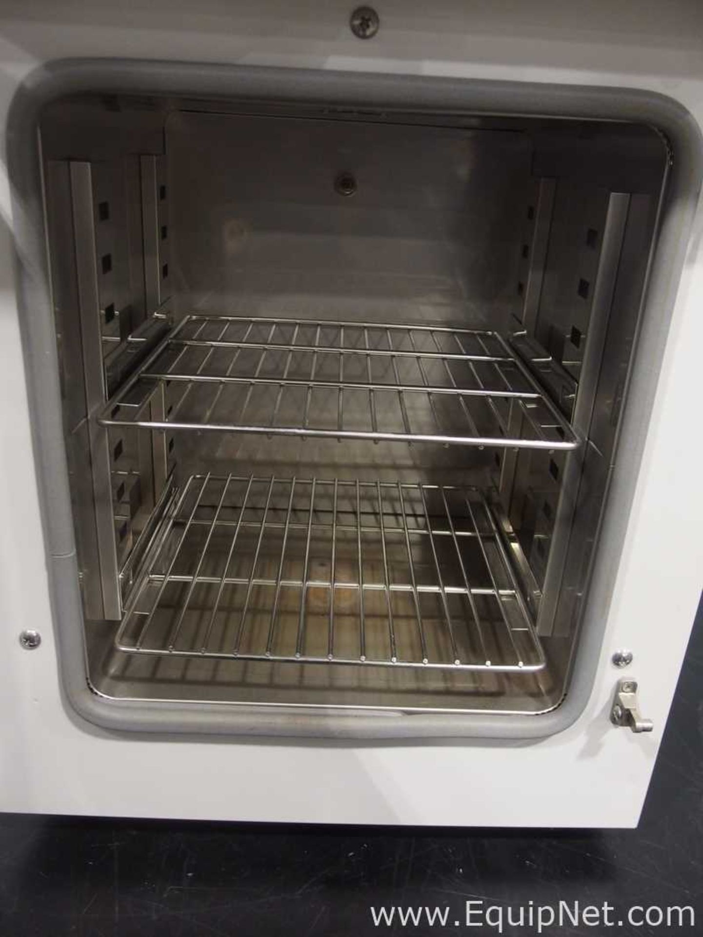 VWR 414005-106 Gravity Convection Oven - Image 6 of 8