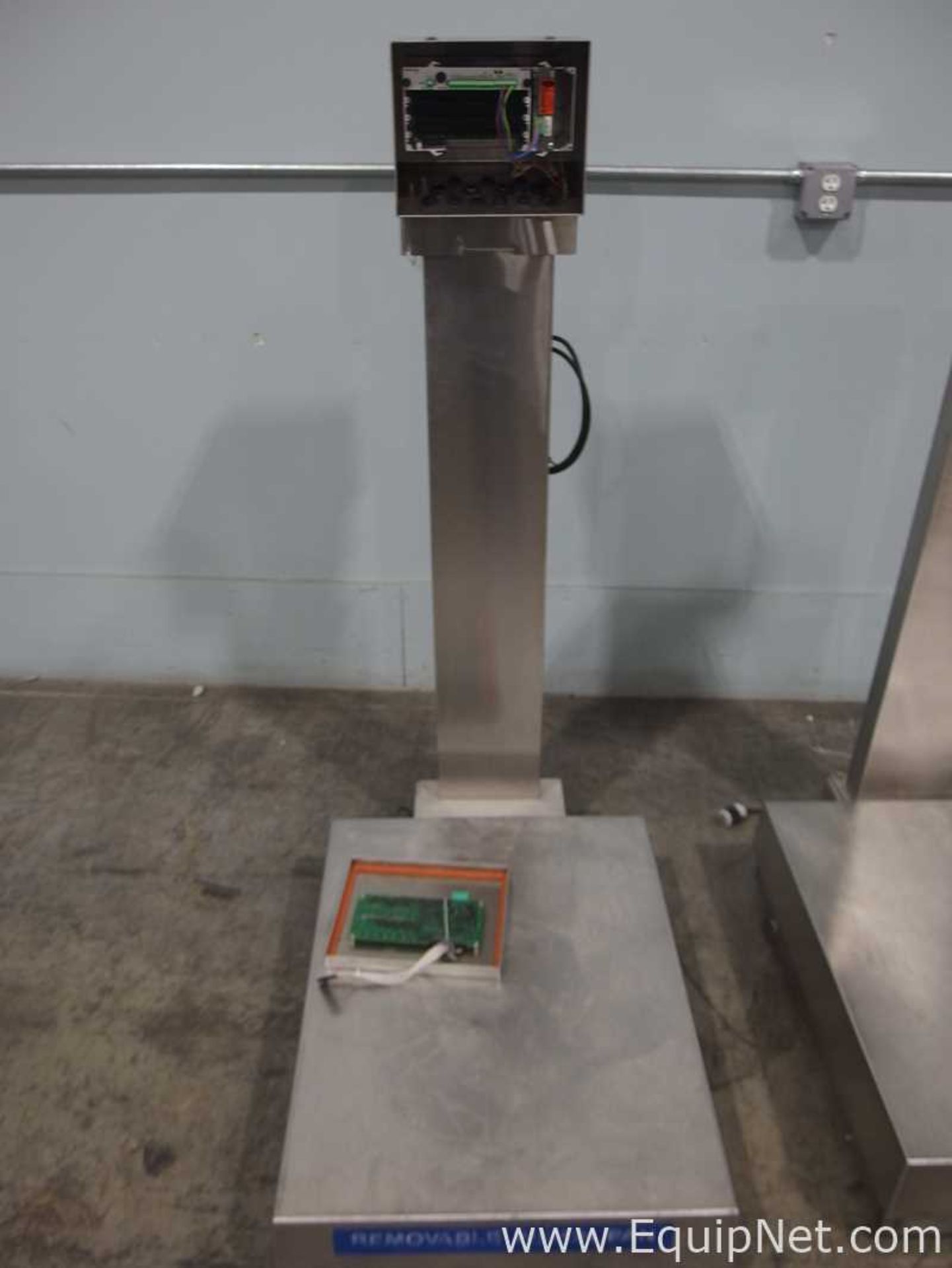 Lot of 2 Mettler Toledo Platform Scales For Repair - Image 10 of 17