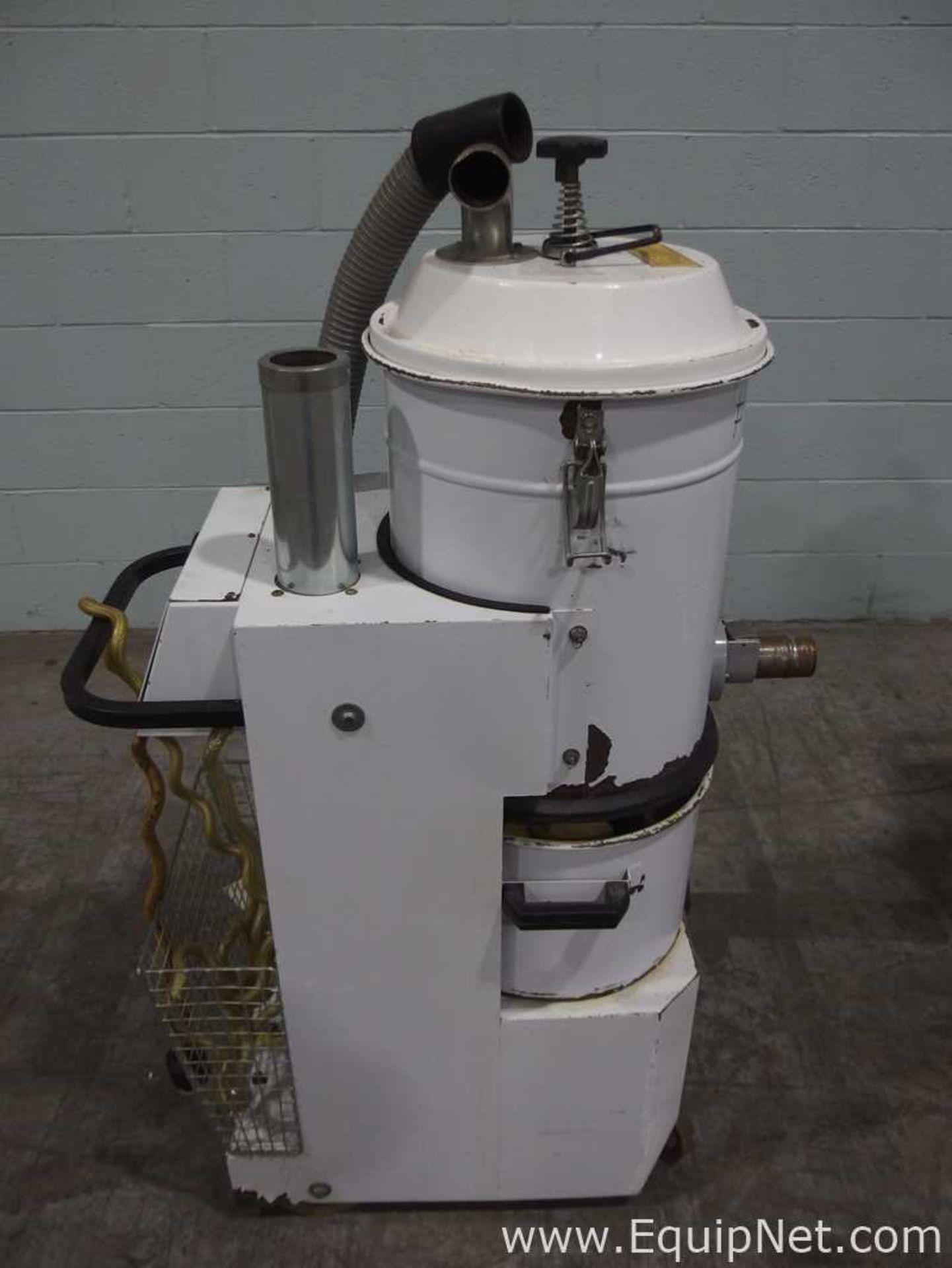 Lot of 2 CFM 3156 Industrial Vacuums - Image 6 of 14