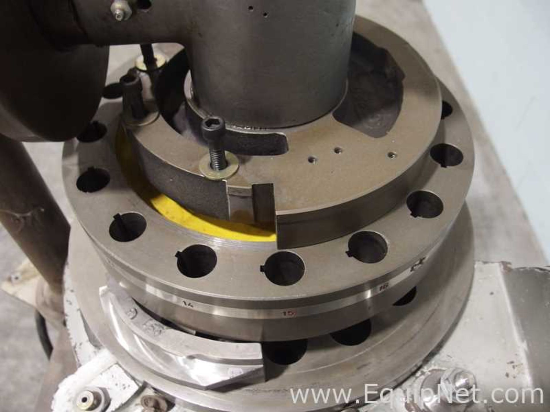 Key International DC16 16 Station Rotary Tablet Press - Image 4 of 14