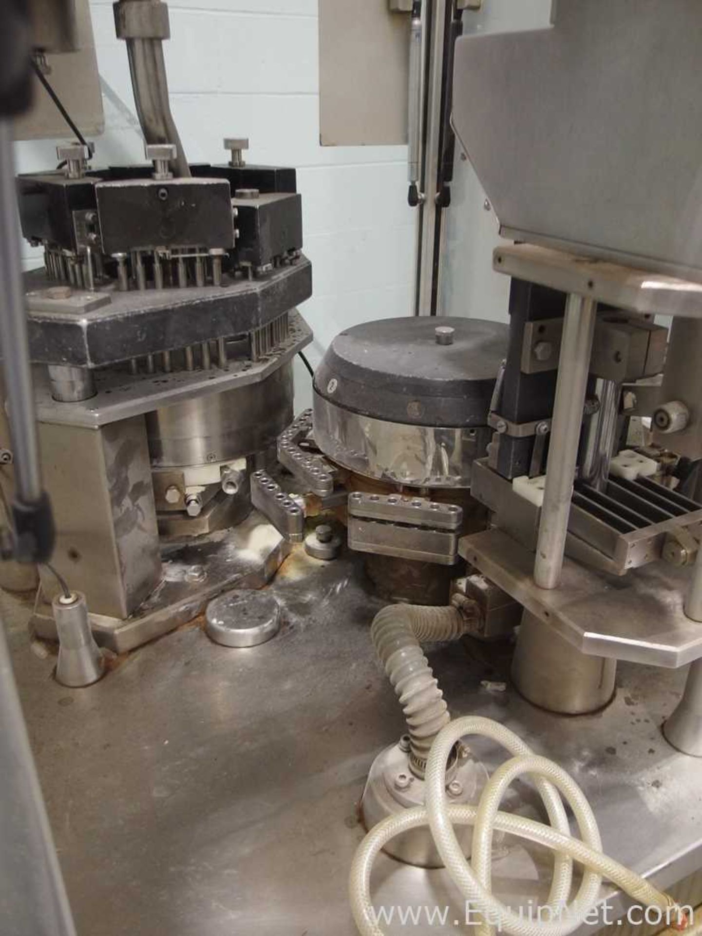 ACG Pam Pharma Technologies AF 40T Capsule Filler - Image 3 of 17