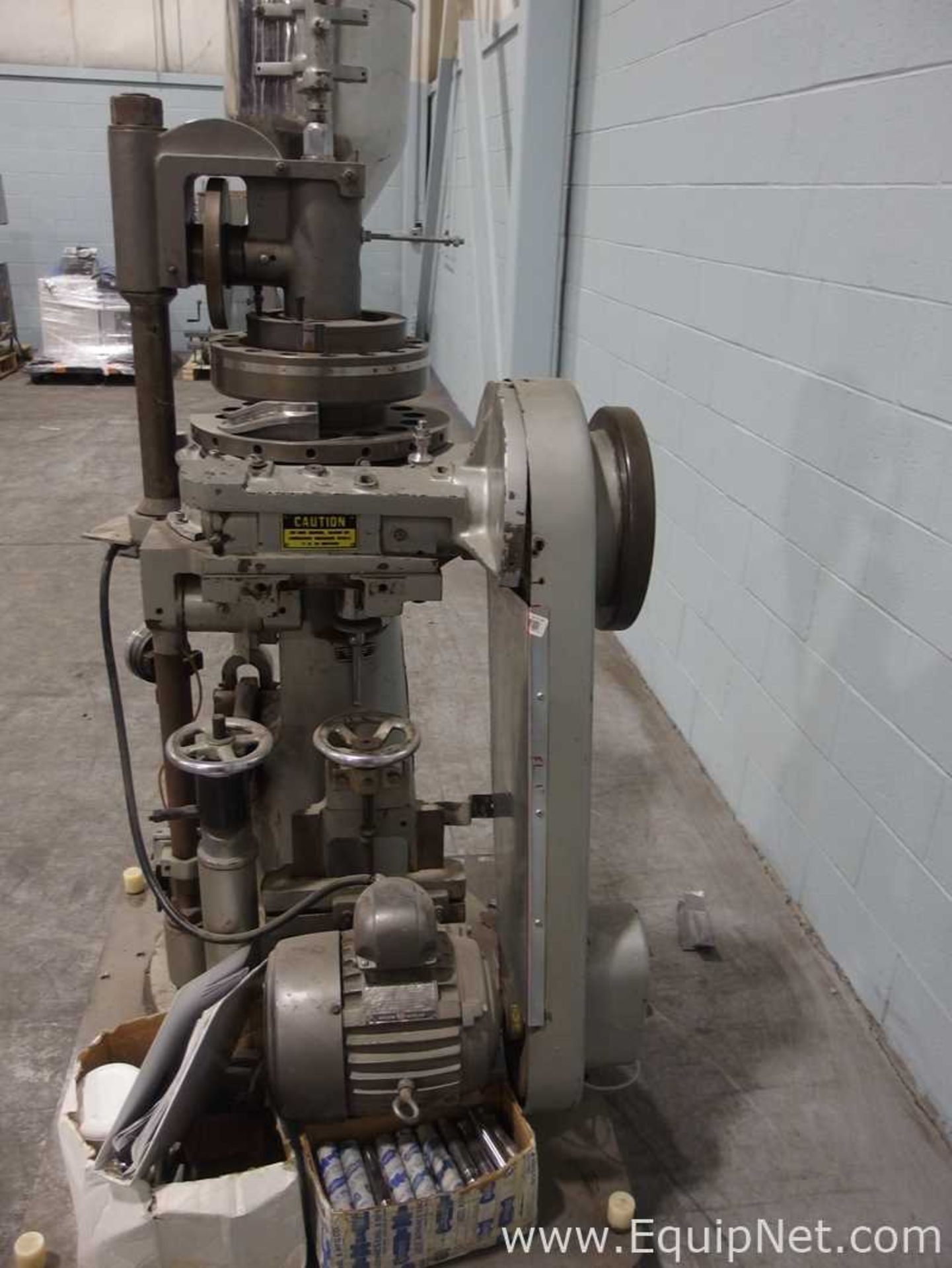 Key International DC16 16 Station Rotary Tablet Press - Image 2 of 14