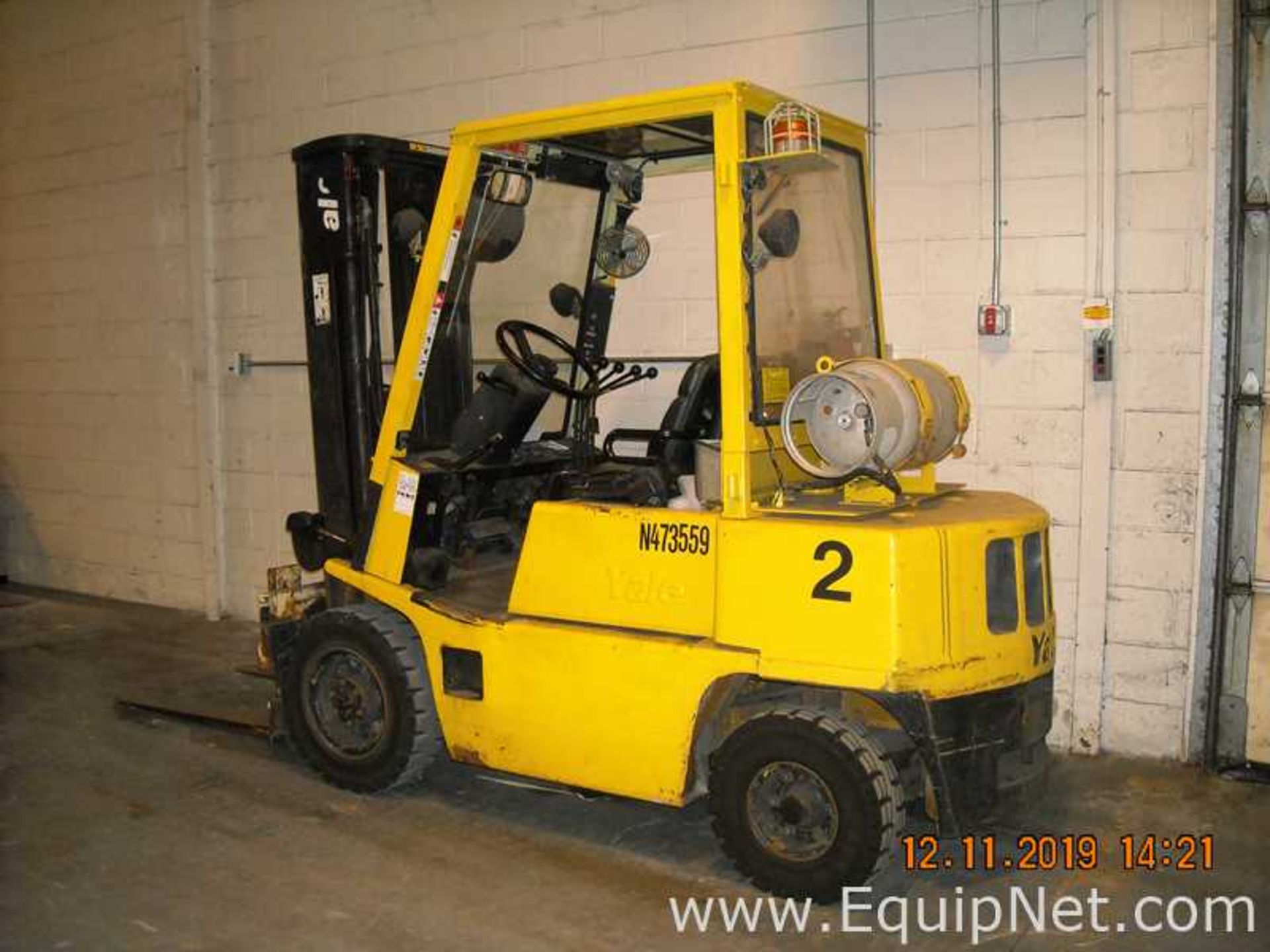 Yale GLP050 5,000 Pound LP Fork Lift