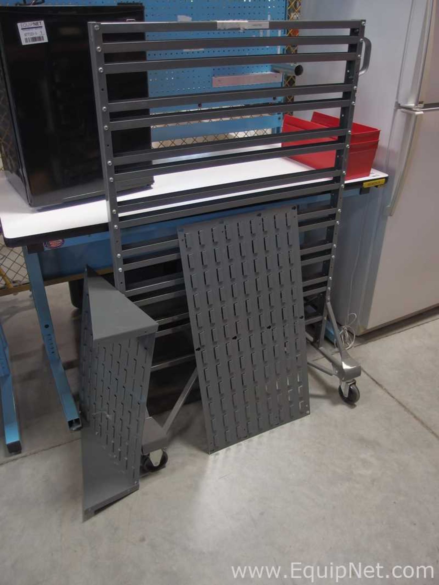 Akro Mills Mobile Metal Tool Rack