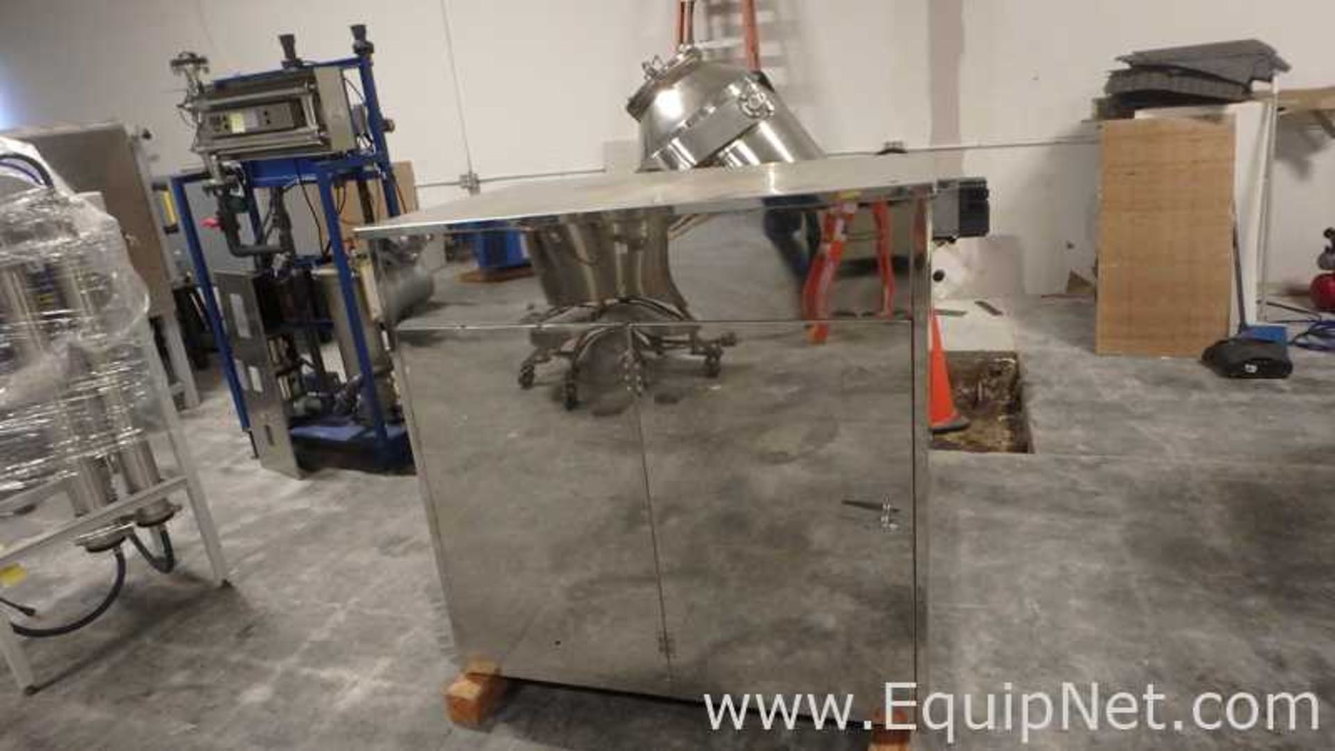 40 Gallon Stainless Steel Tumbler - Image 13 of 17