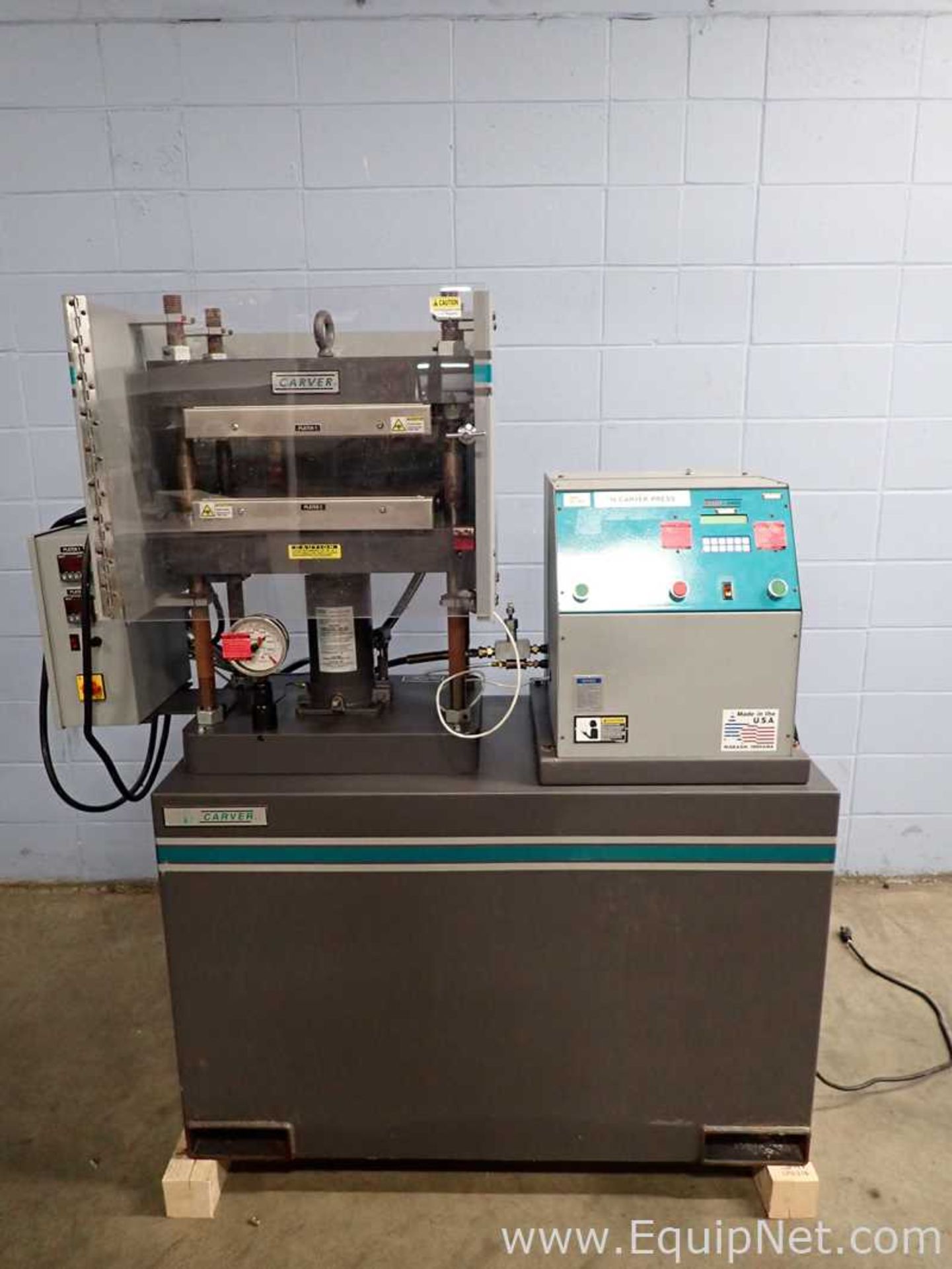 Carver 3693 Auto Series 25 Ton Heated Hydraulic Press