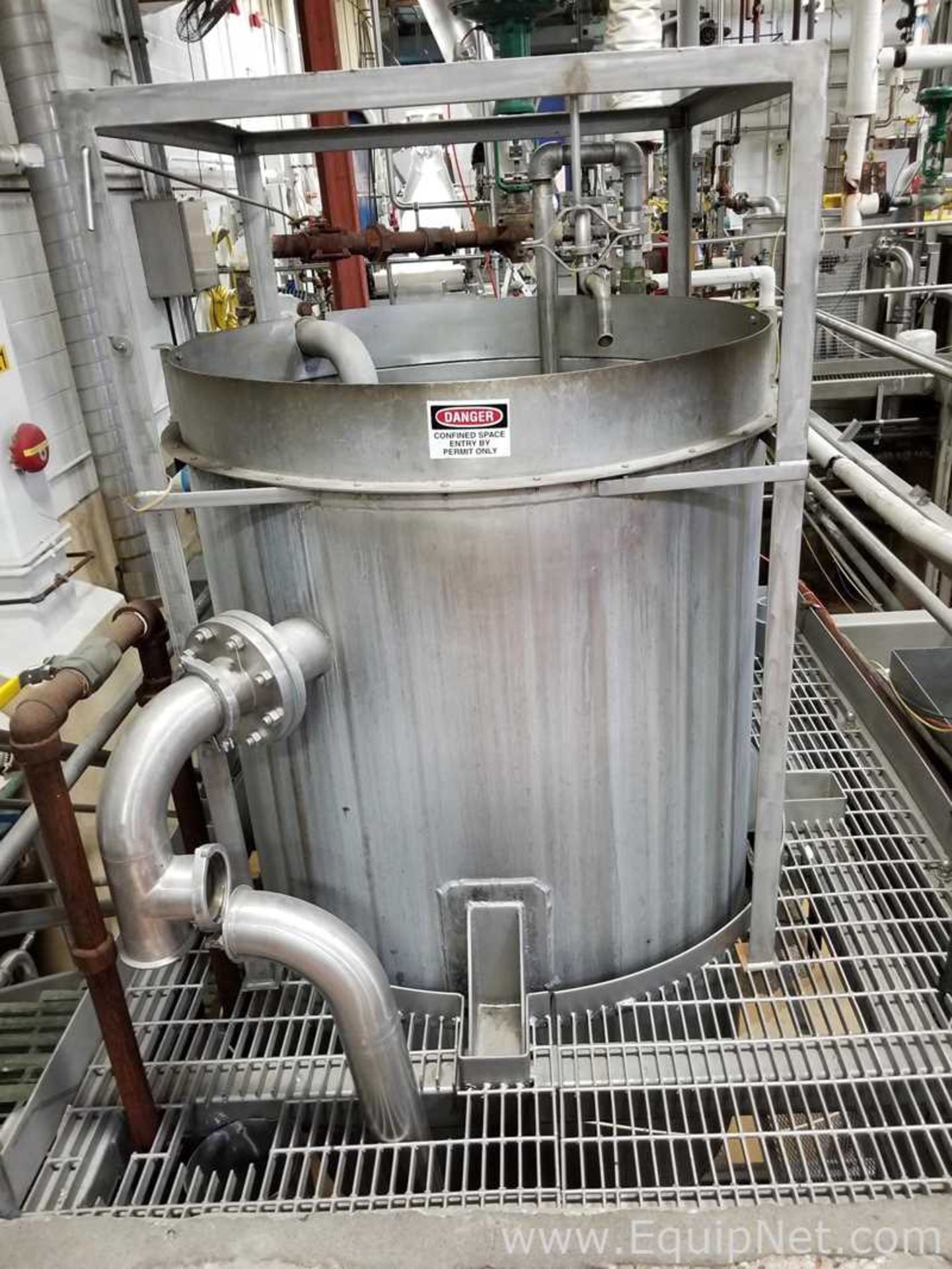 Stainless Steel 300 Gallon Steam Heated Coil Tank - Image 3 of 7